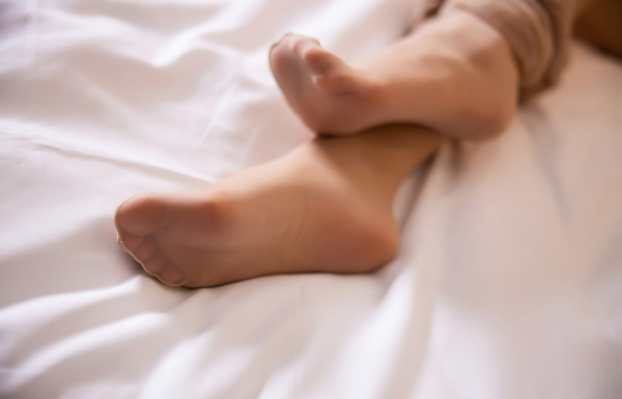 杨晨晨sugar2021性感旗袍诱惑肉丝袜美腿高清玉足高跟