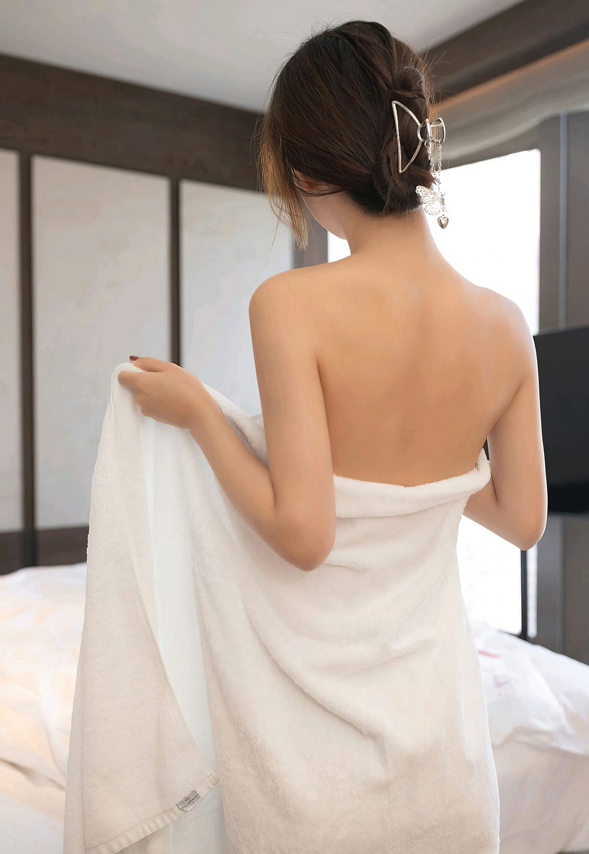 唐安琪极品白嫩裸背浴室脱肉丝袜撅臀丁字裤诱惑