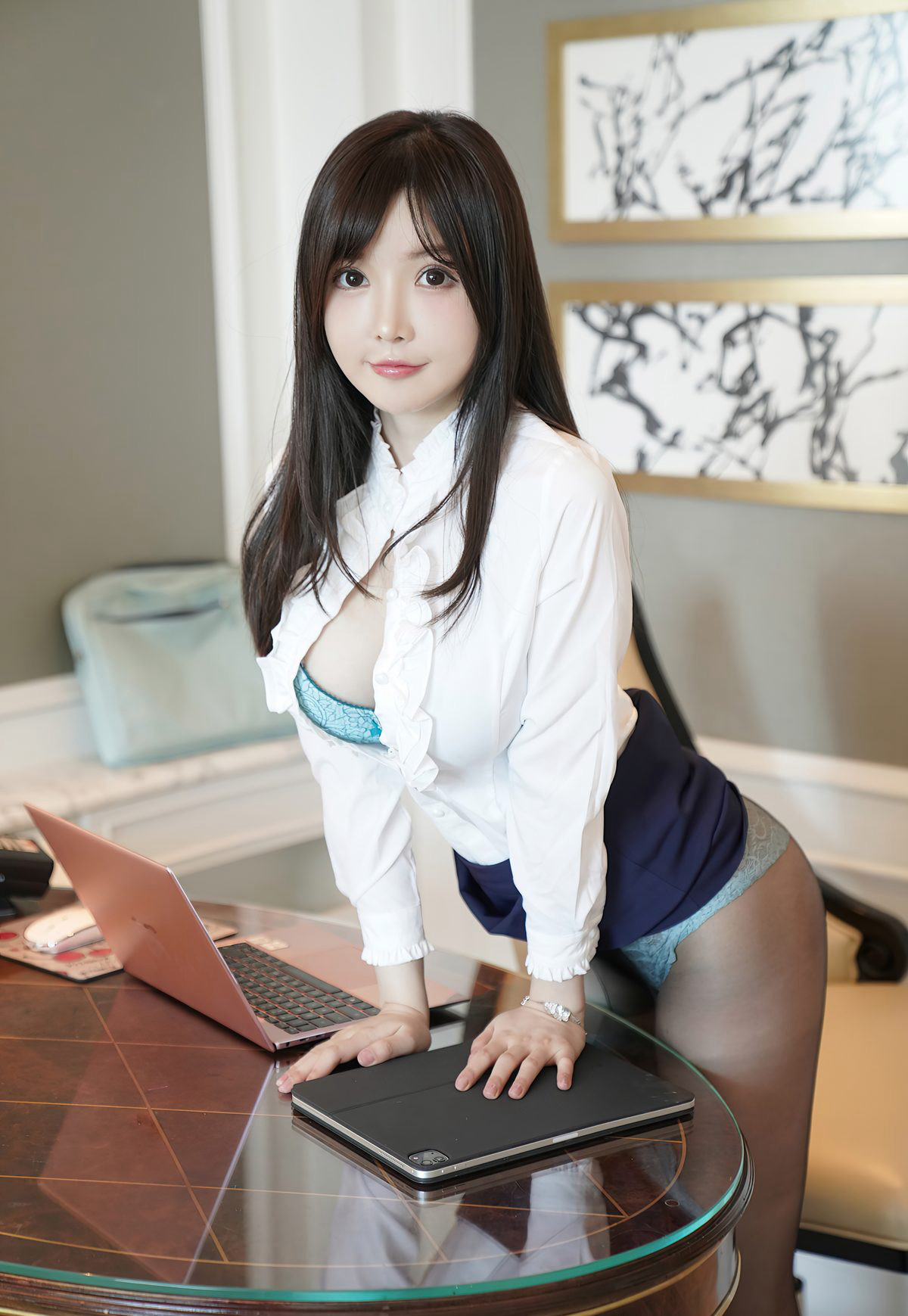 糯美子剧情系列性感白领秘书黑丝高跟裸胸美女2021