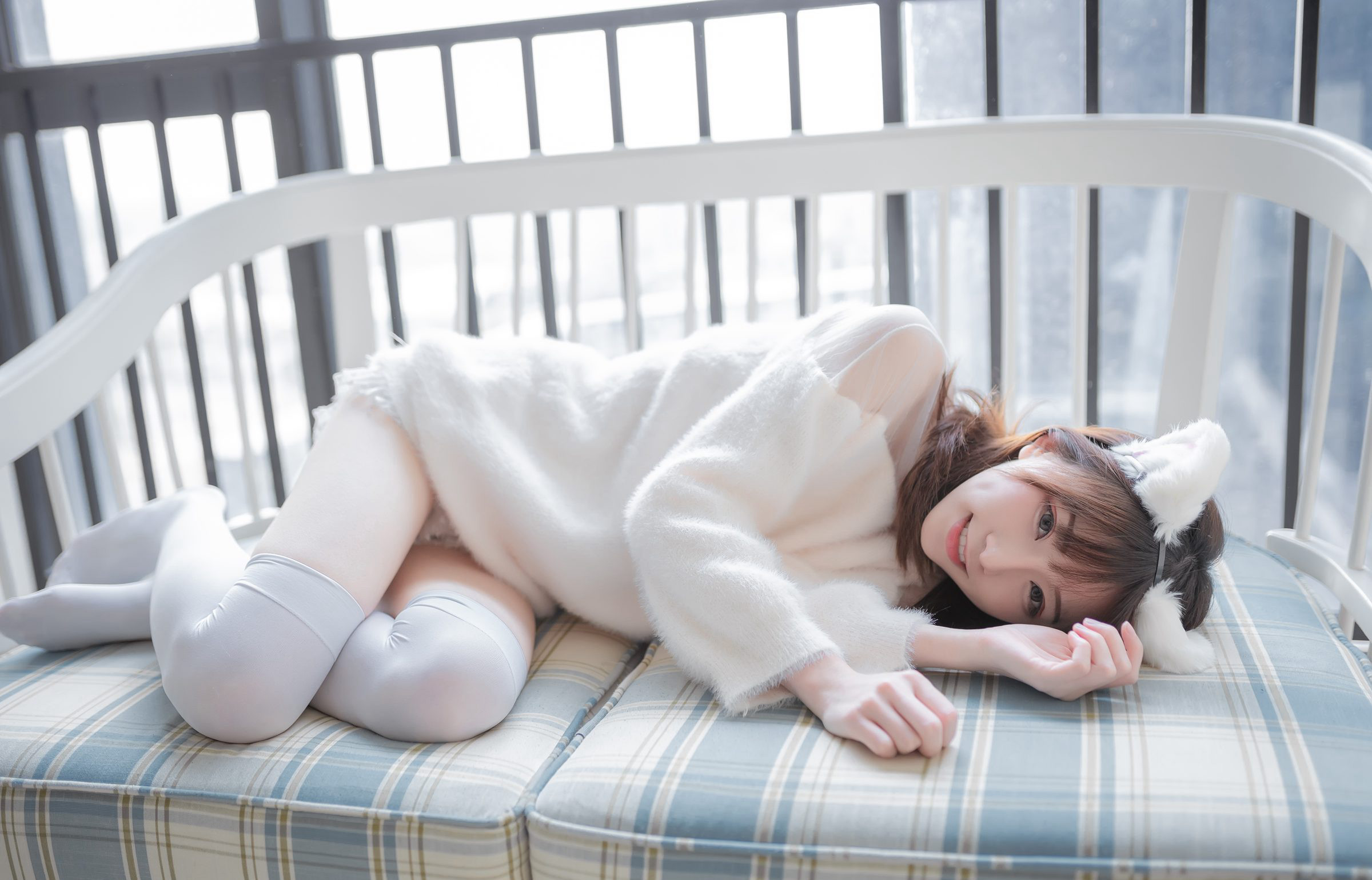 绮太郎白丝美腿大尺度美腿高清cosplay超污图