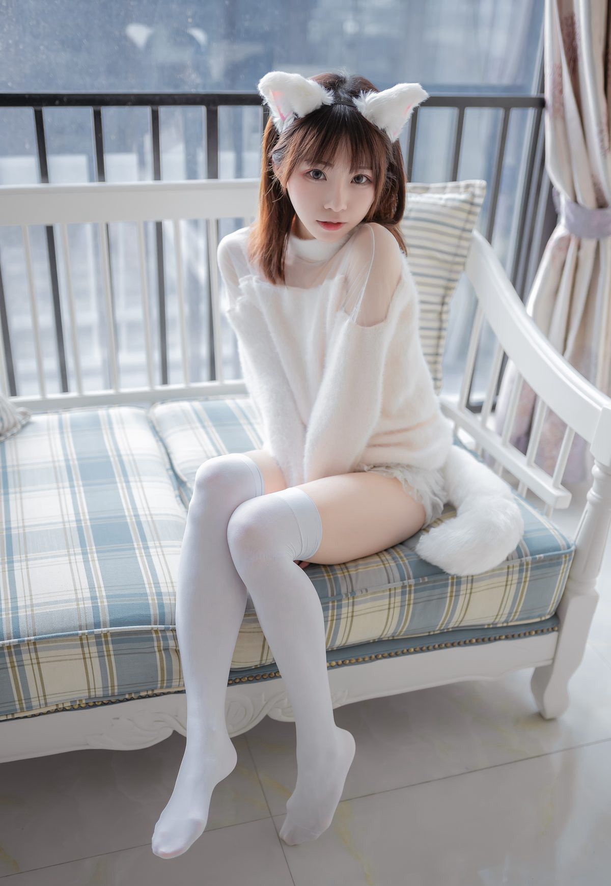 绮太郎白丝美腿大尺度美腿高清cosplay超污图