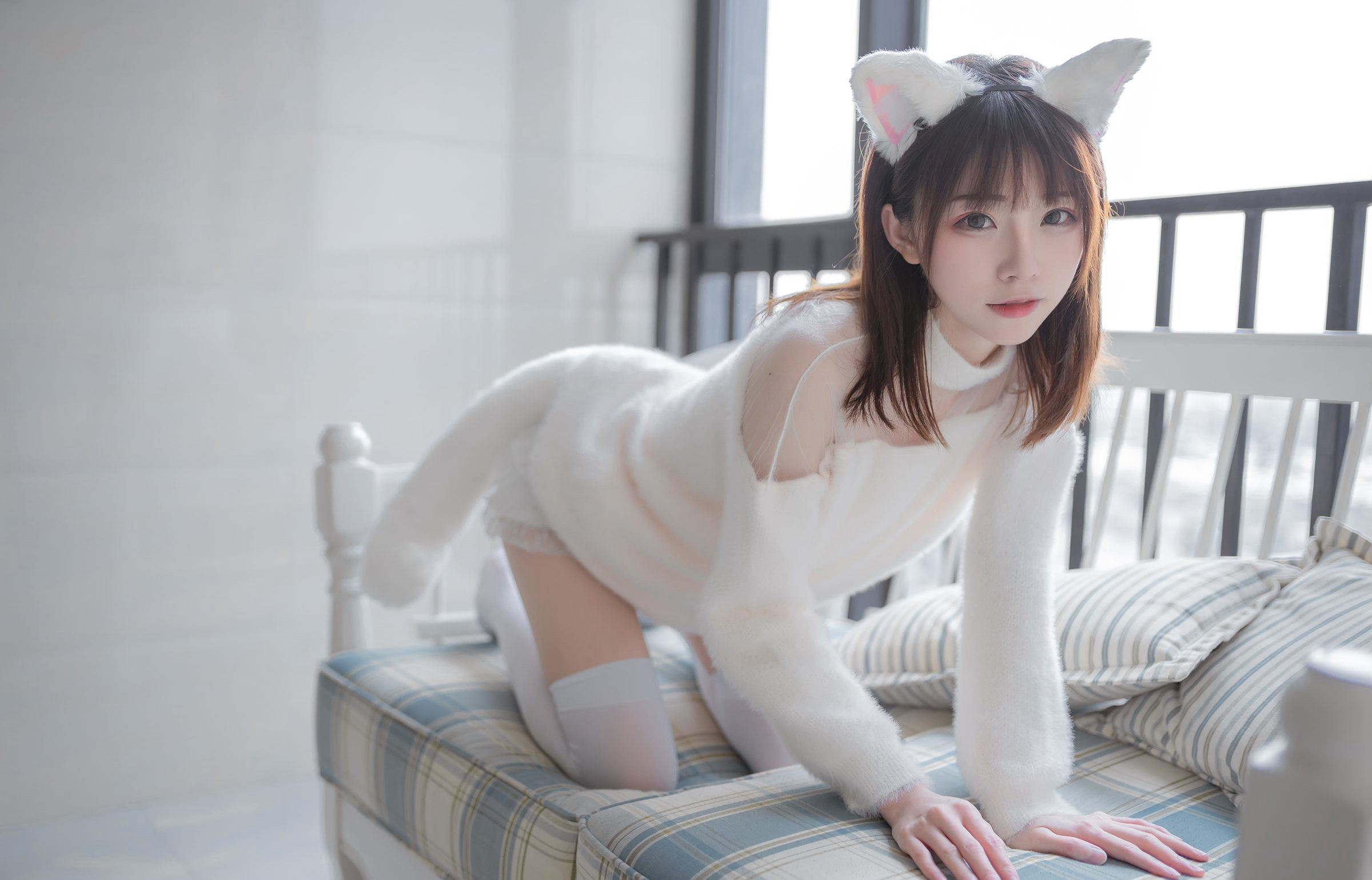 绮太郎白丝美腿大尺度美腿高清cosplay超污图