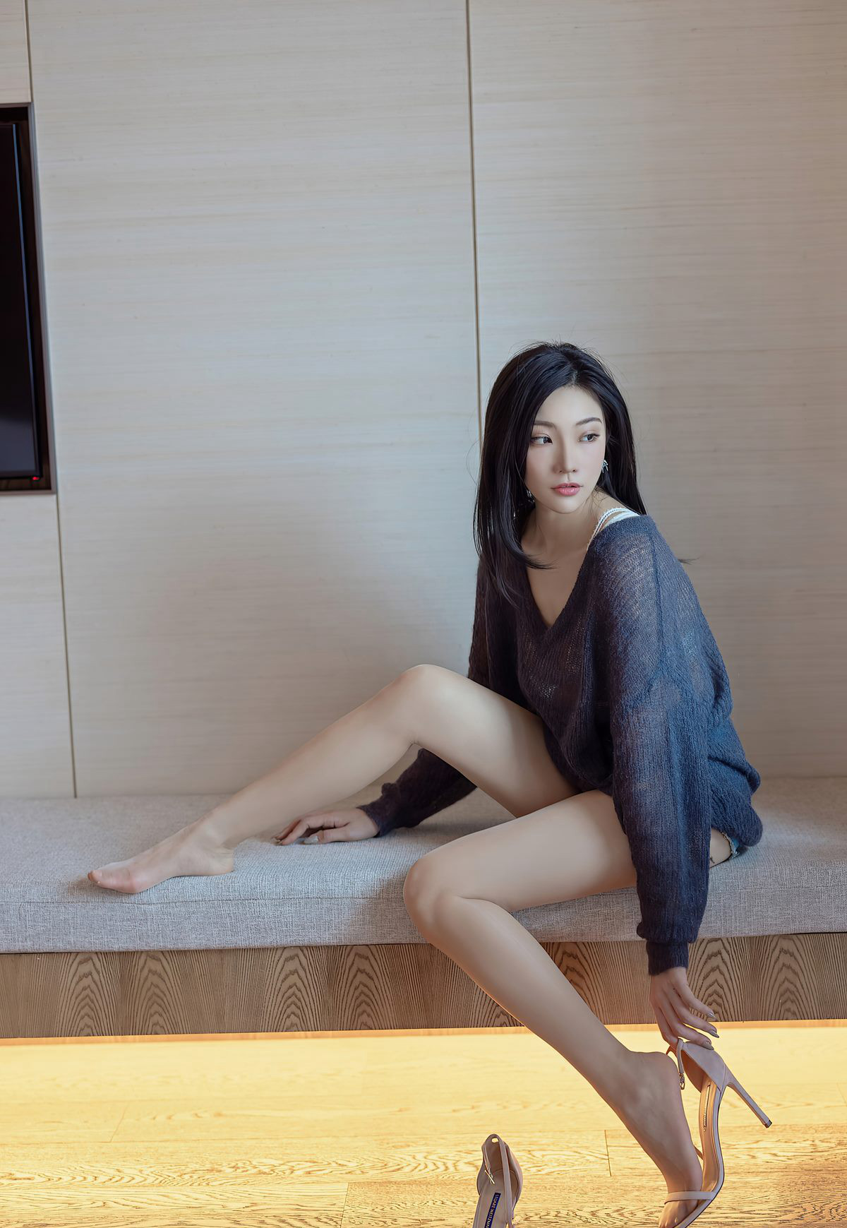 爱蜜社性感热裤小狐狸诱惑肉丝袜高清玉足极品美腿高跟