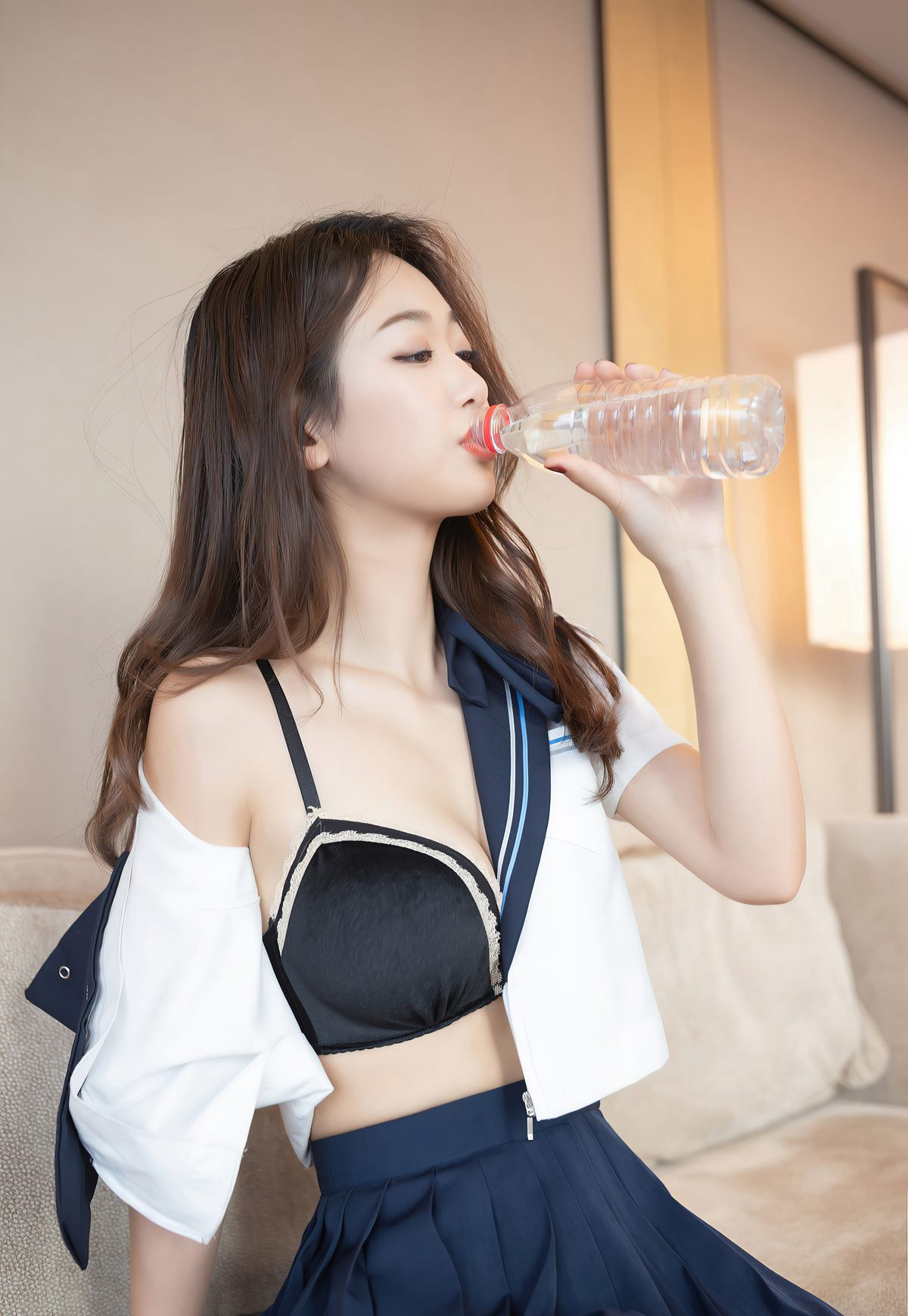 唐安琪2021性感JK学生装诱惑短裙白皙美腿