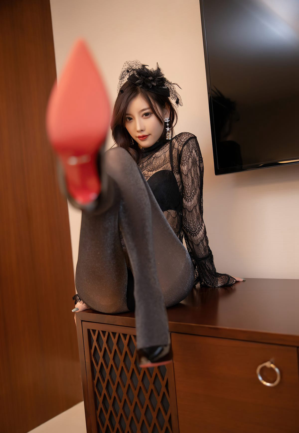 杨晨晨2021诱惑磨砂黑丝袜透明美腿丝袜美腿高跟美臀