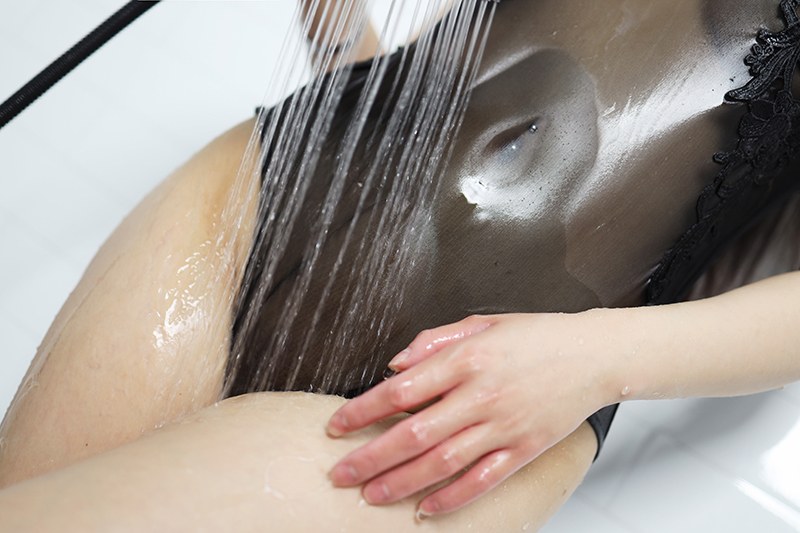 暧昧人妻任莹樱豪乳蜜臀很迷人