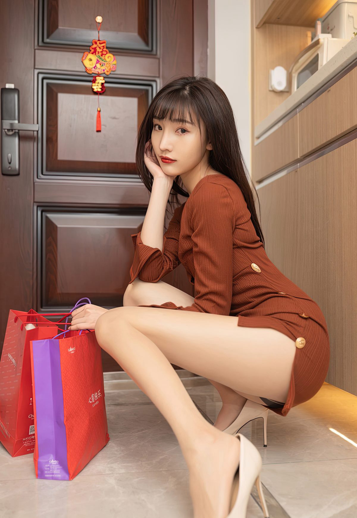 陆萱萱极品美腿肉丝袜高跟高翘臀姿势风骚肉丝诱惑