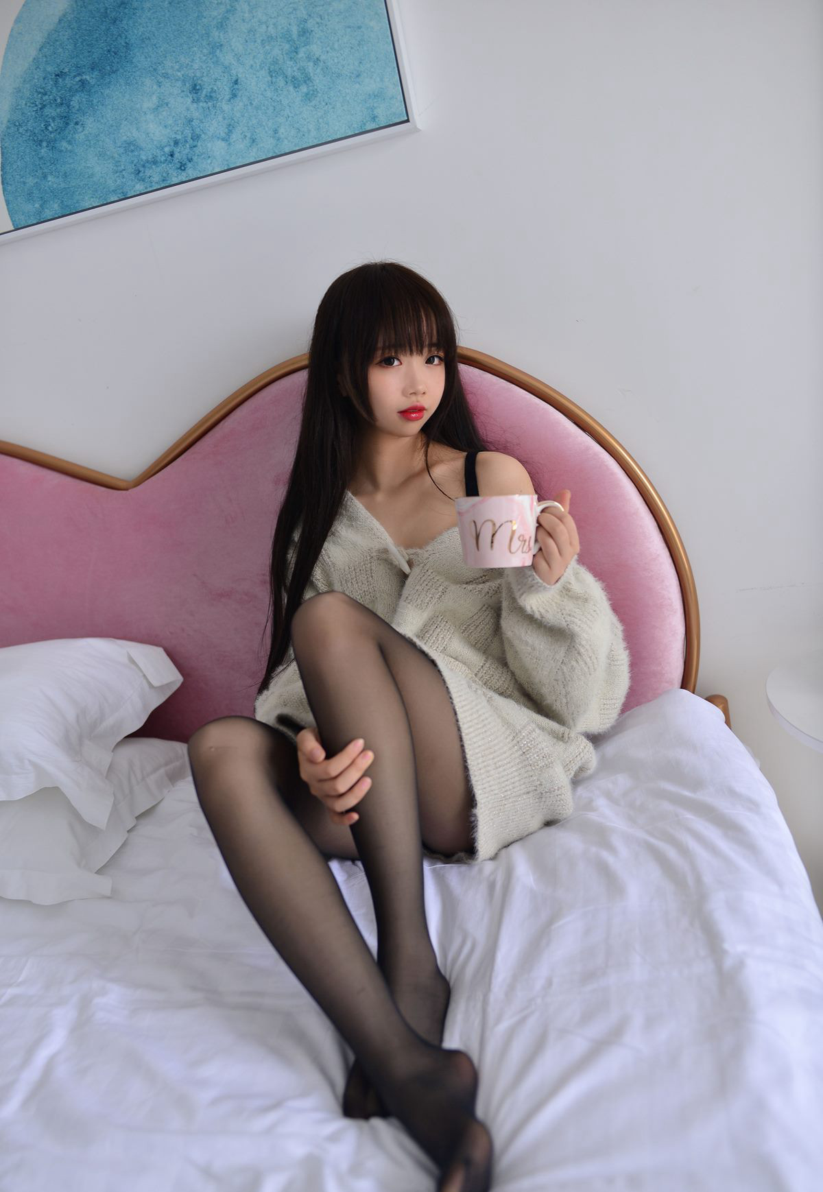 cosplay美女雪琪超污黑丝丰满美腿丝袜玉足诱惑高清套图