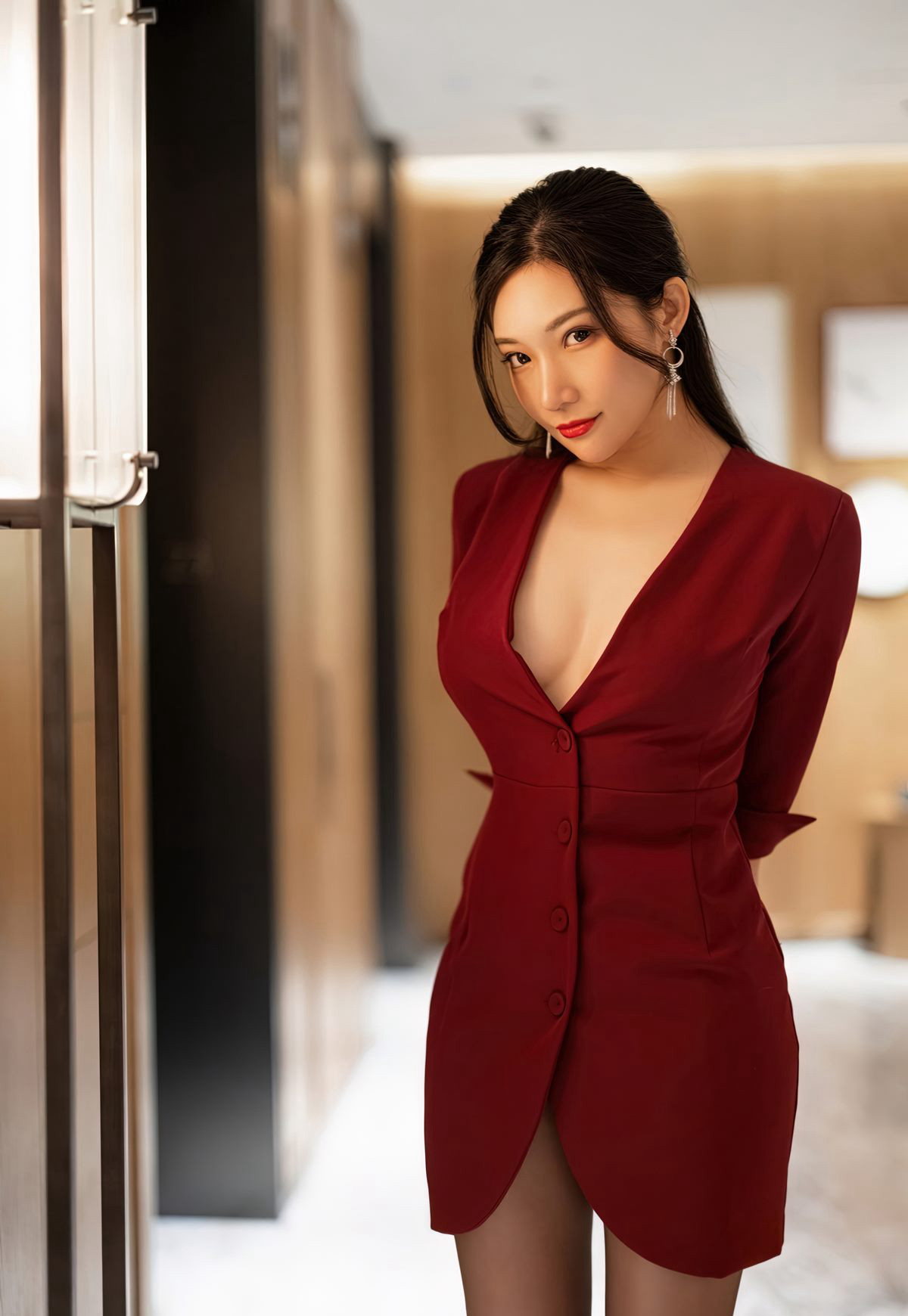 爱蜜社小狐狸超薄黑丝完美美腿性感秘书酒店脱丝袜人图艺术