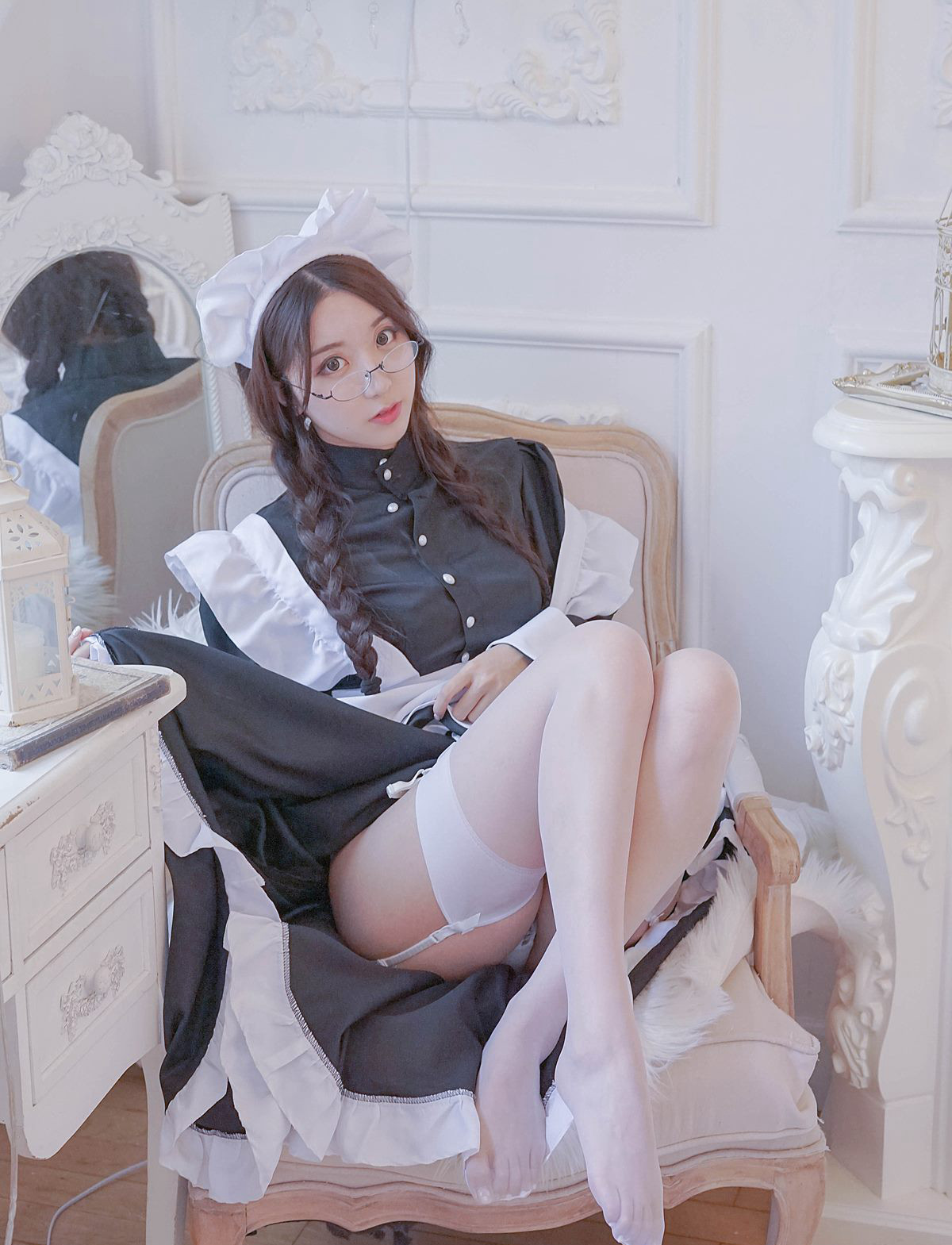 COSPLAY美女黑川风骚白丝美腿玉足高清超污大尺度写真