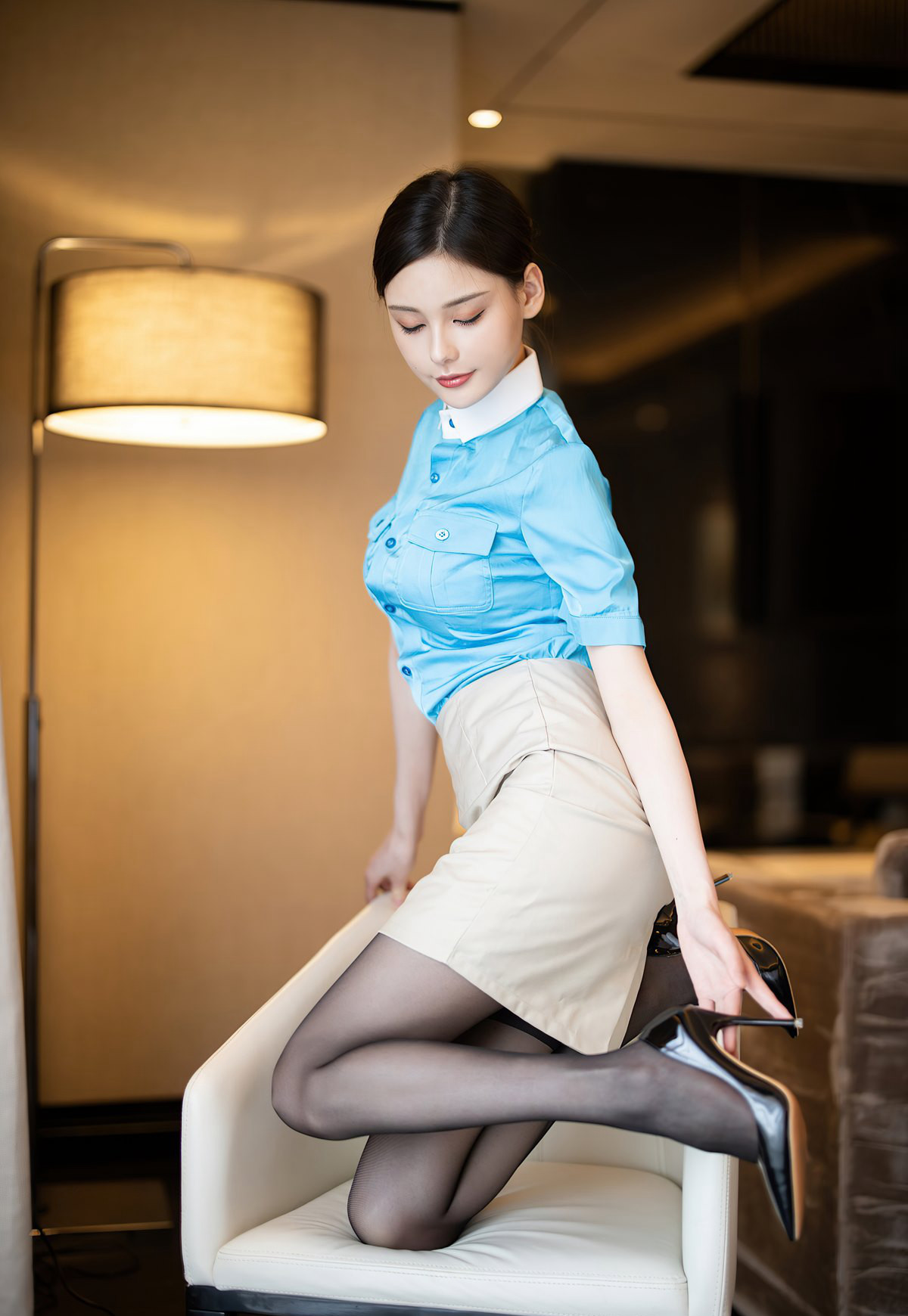 高跟黑丝人体性感空姐制服诱惑高颜值白嫩性感情趣吊带内衣