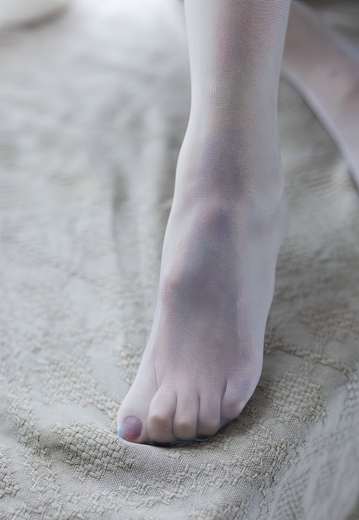 爱蜜社极品短发美少妇性感灰丝美腿风骚玉足高清图片