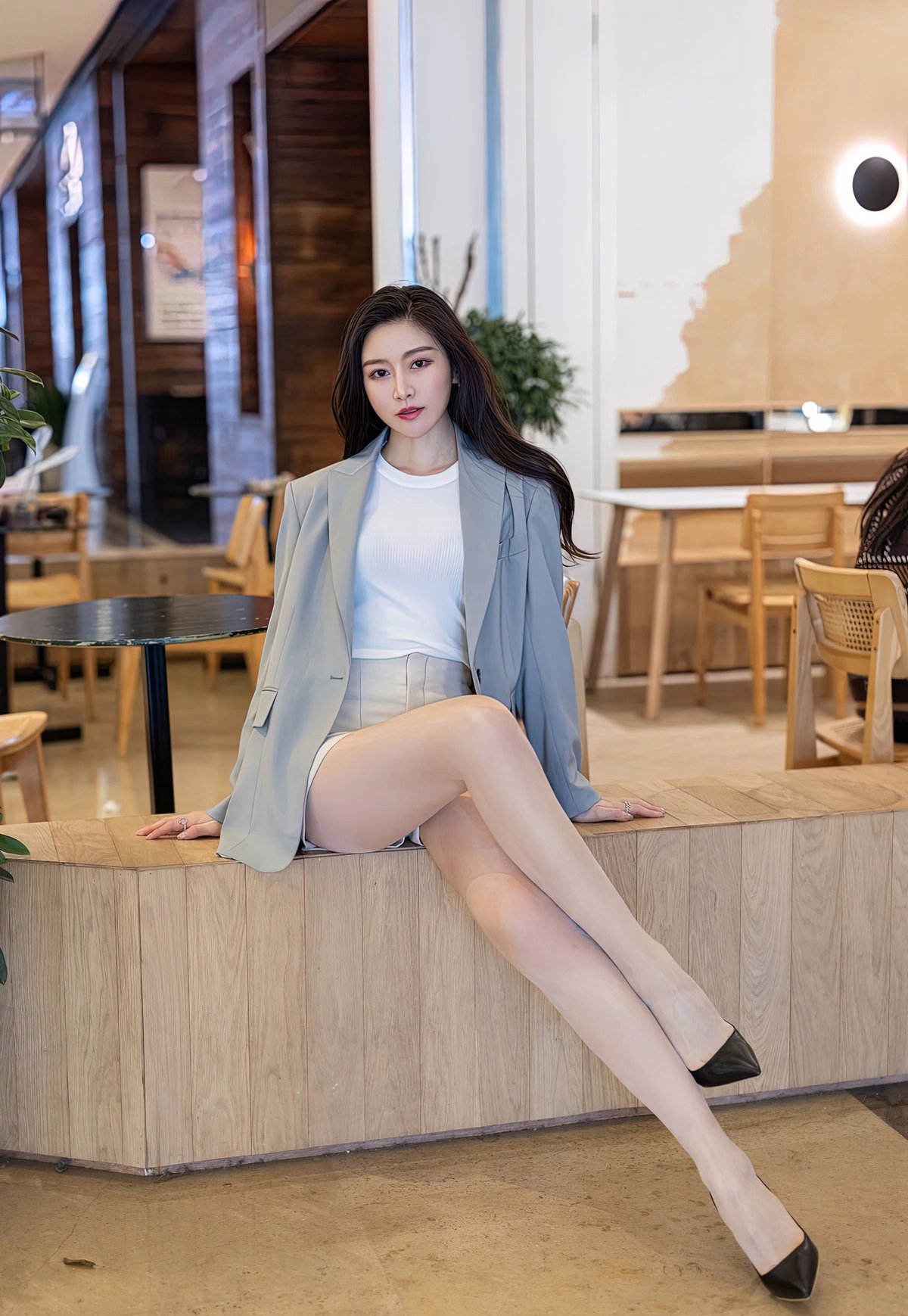 丝袜美腿美女少妇性感制服肉丝袜高跟极品内衣性感骚妇