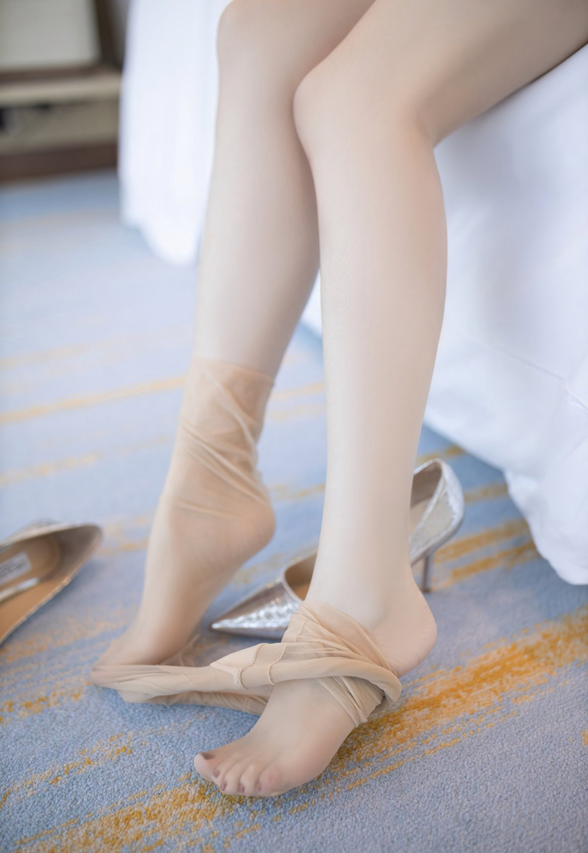 安然短发肉丝美少妇风骚牛仔短裙肉丝袜美腿丰满身材微胖美女