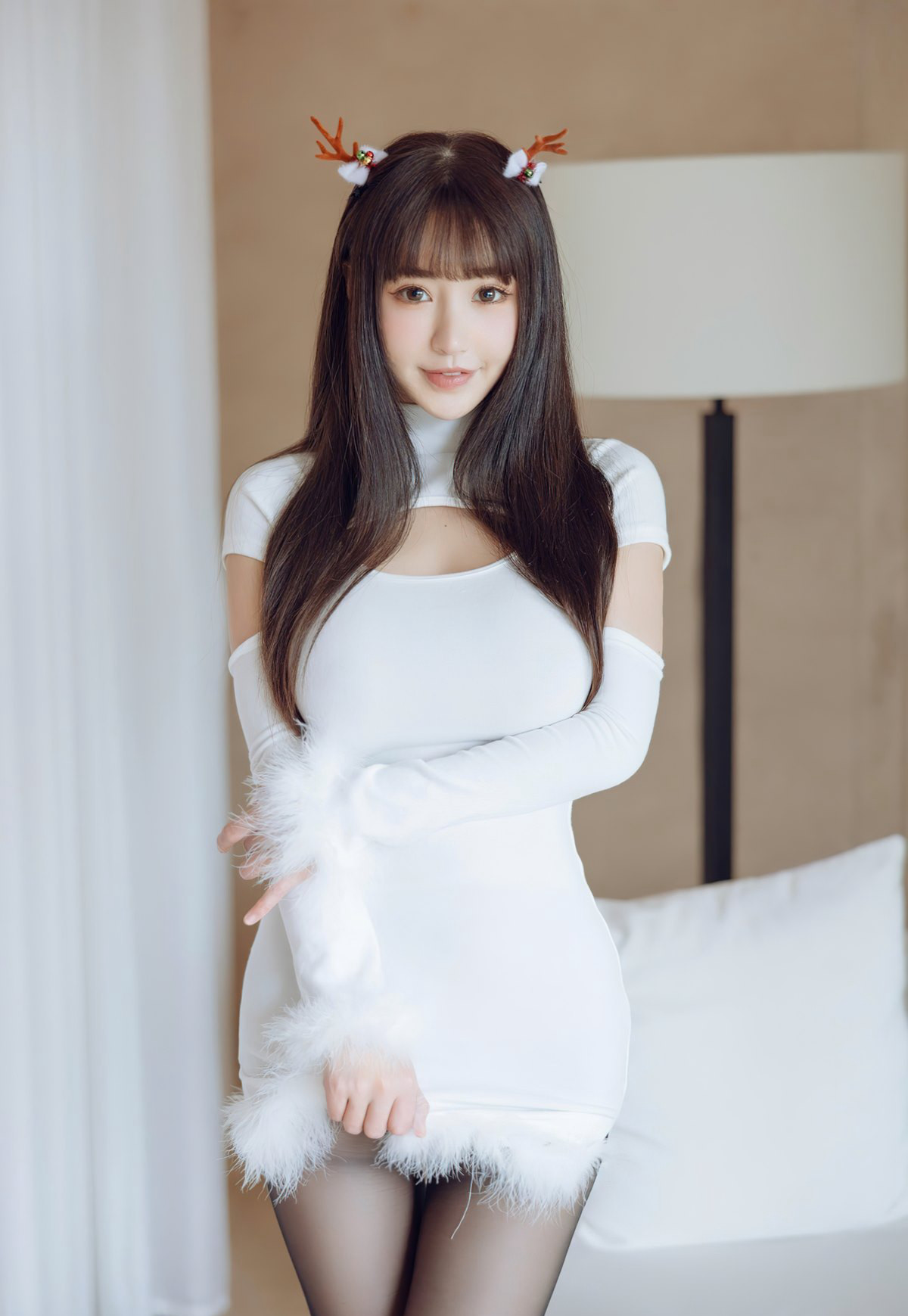 王雨纯风骚极品诱惑裸胸性感黑丝无内诱惑丰满微胖美女