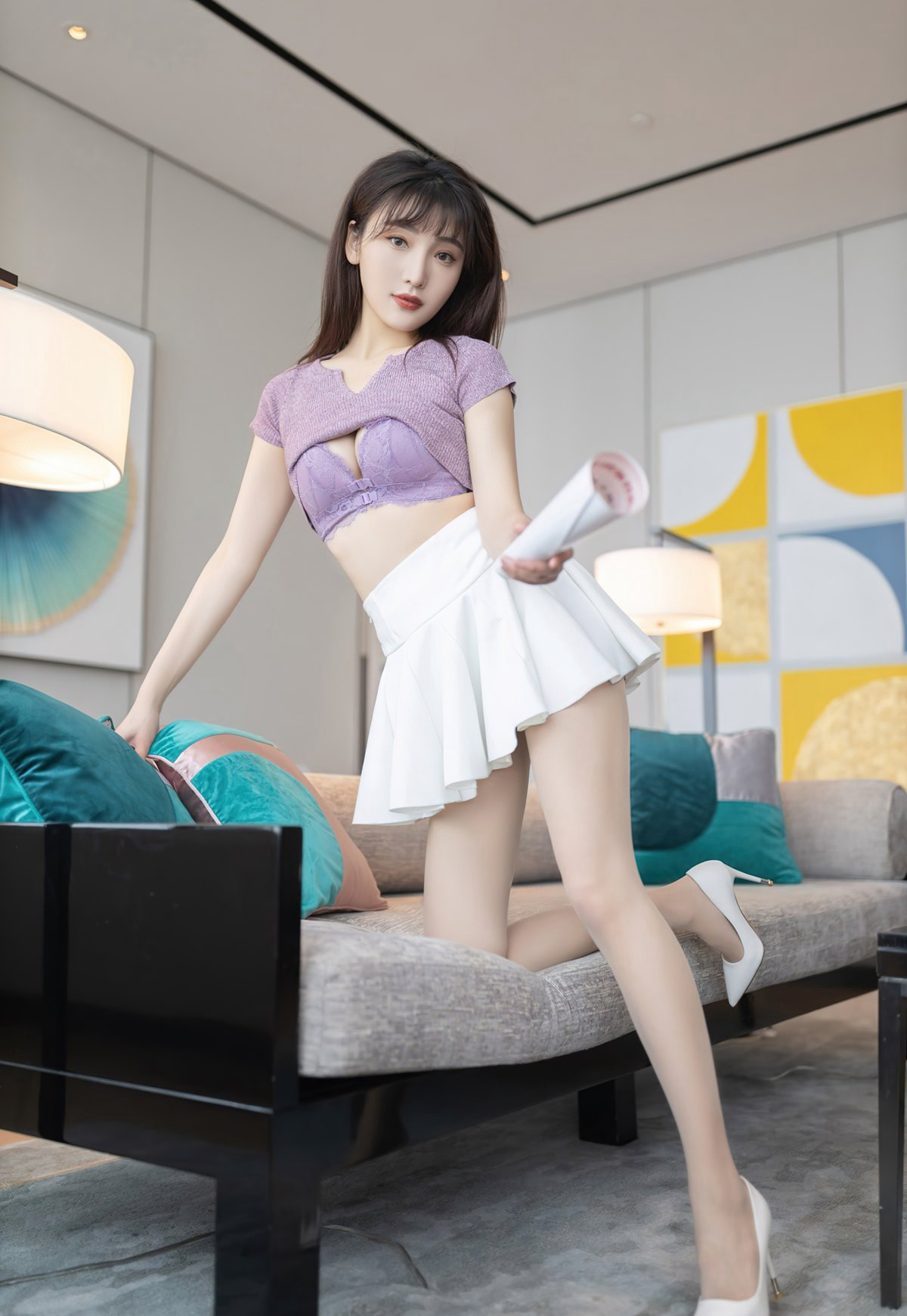 陆萱萱肉丝无内诱惑超短百褶裙风骚美腿丝袜高跟风骚高翘臀