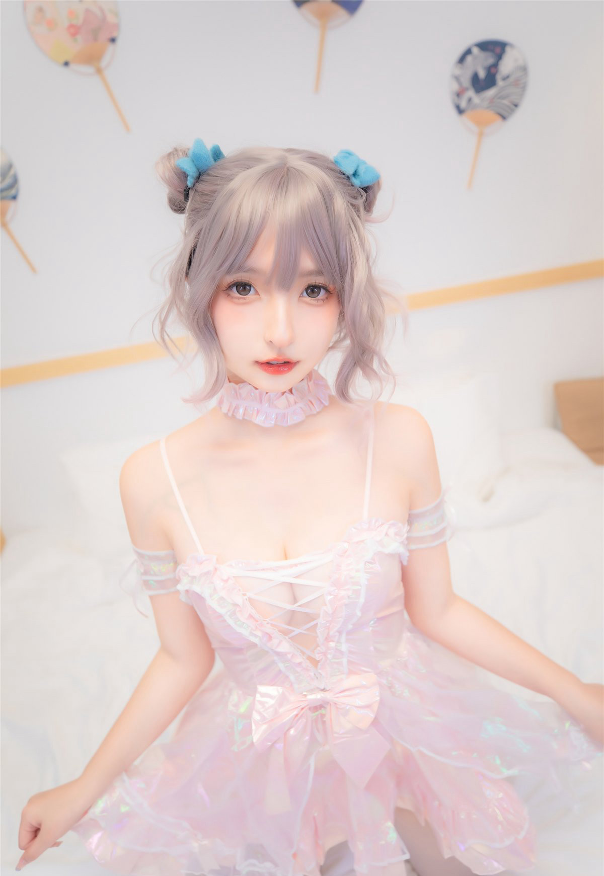 神楽坂真冬2022最新黑丝无内超薄白丝套图超污丝袜写真合集