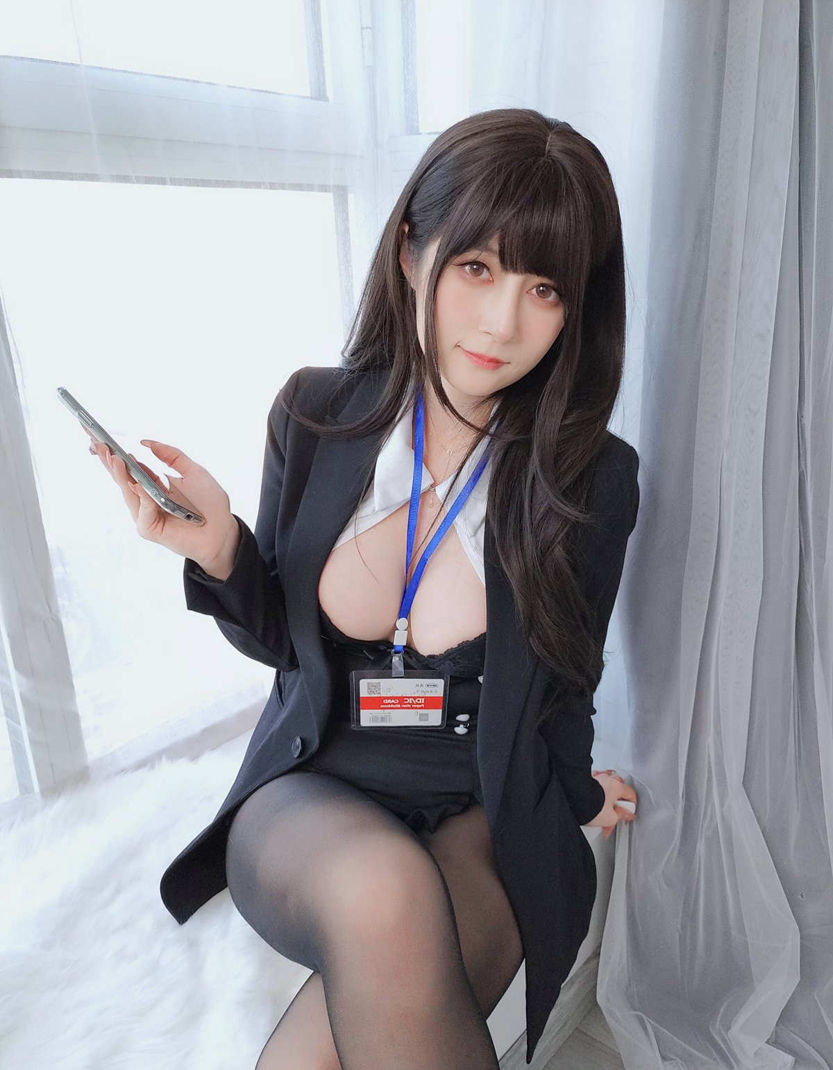 白银81性感JK丰满大胸超污大尺度风骚黑丝袜无内套图写真