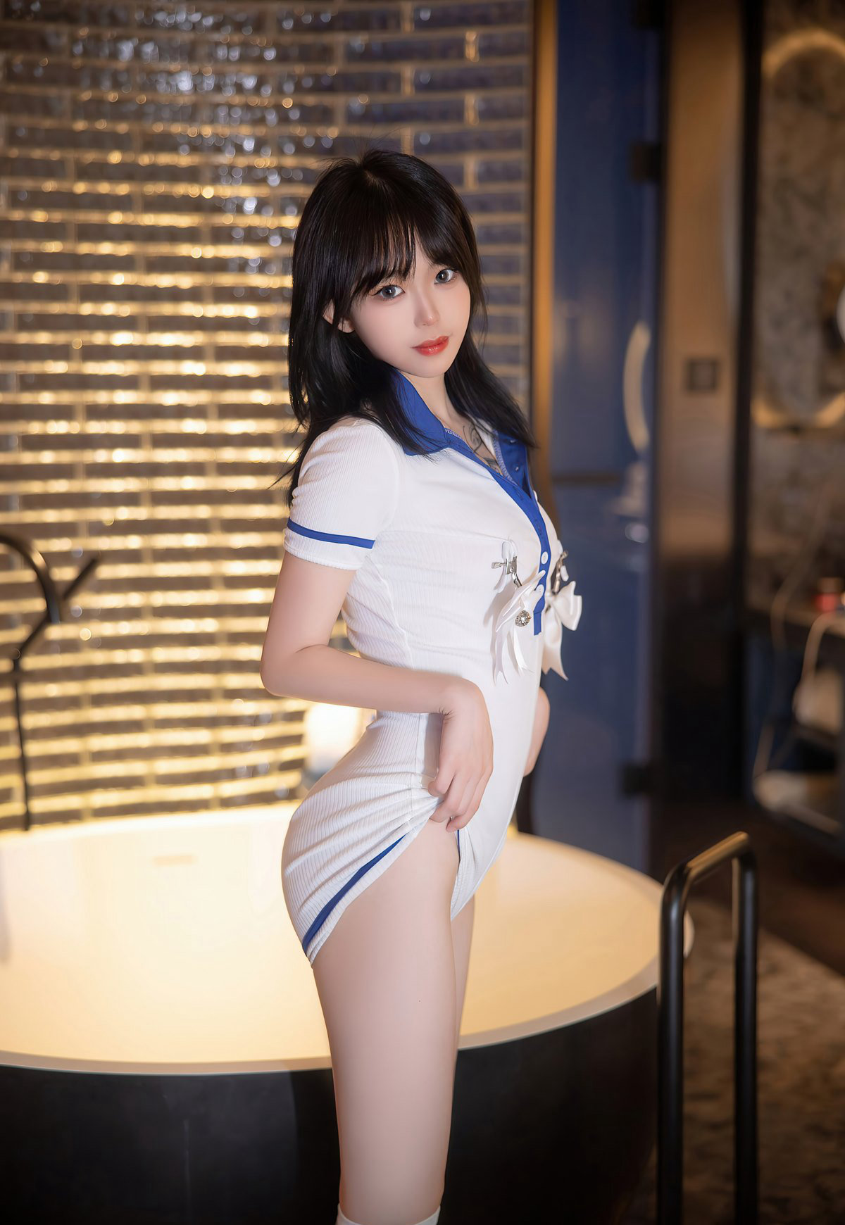 二次元邪恶白丝袜足控福利王雨纯性感写真