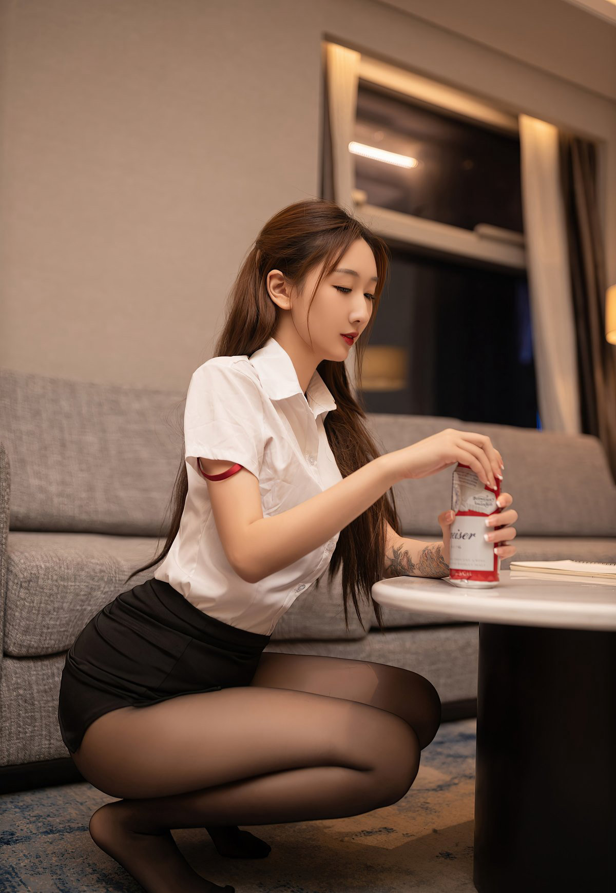 性感空姐黑丝制服美女大胸图诱惑唯美私密写真