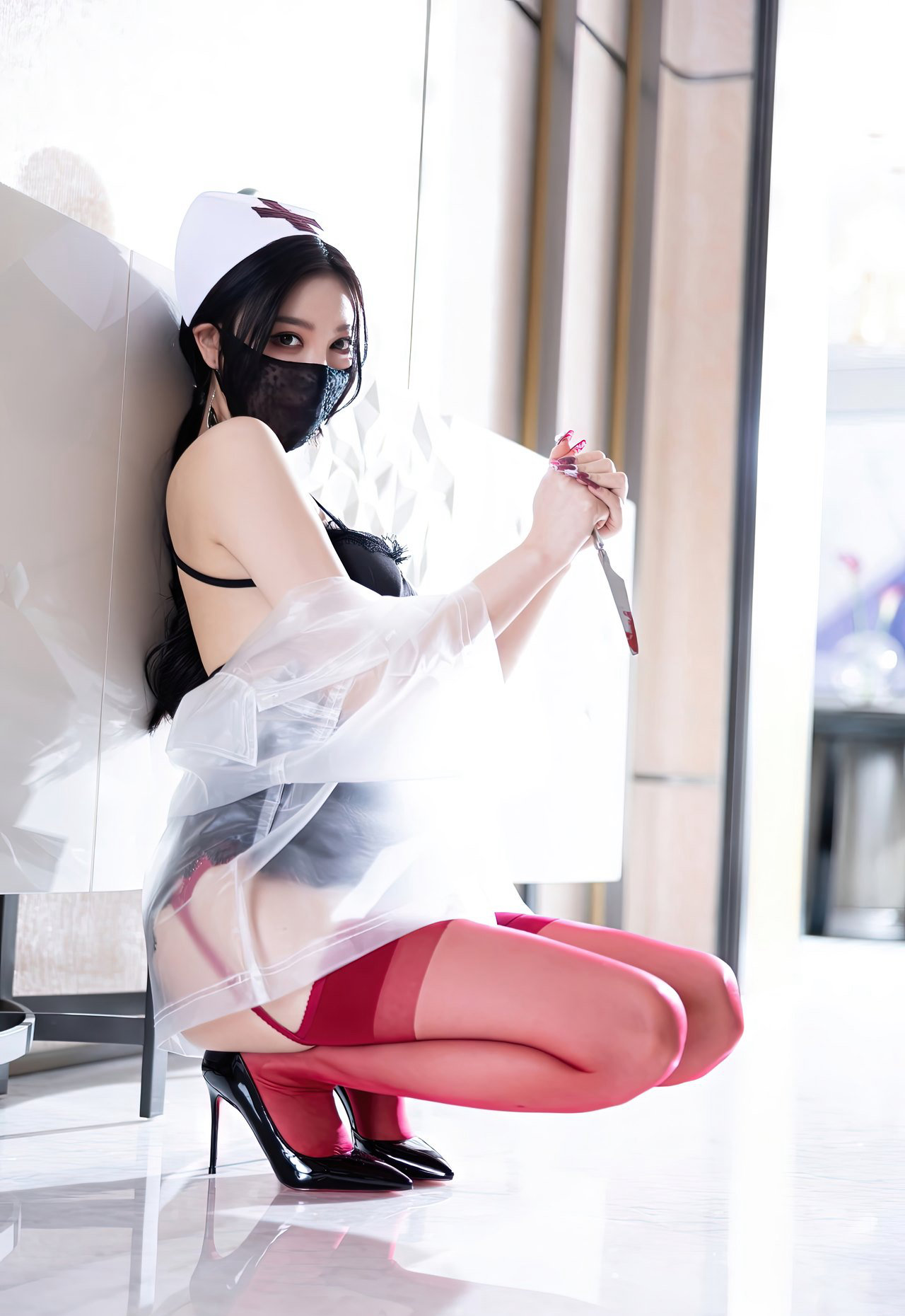 红丝袜美腿高跟杨晨晨性感护士装治疗你的一切尤物视频在线