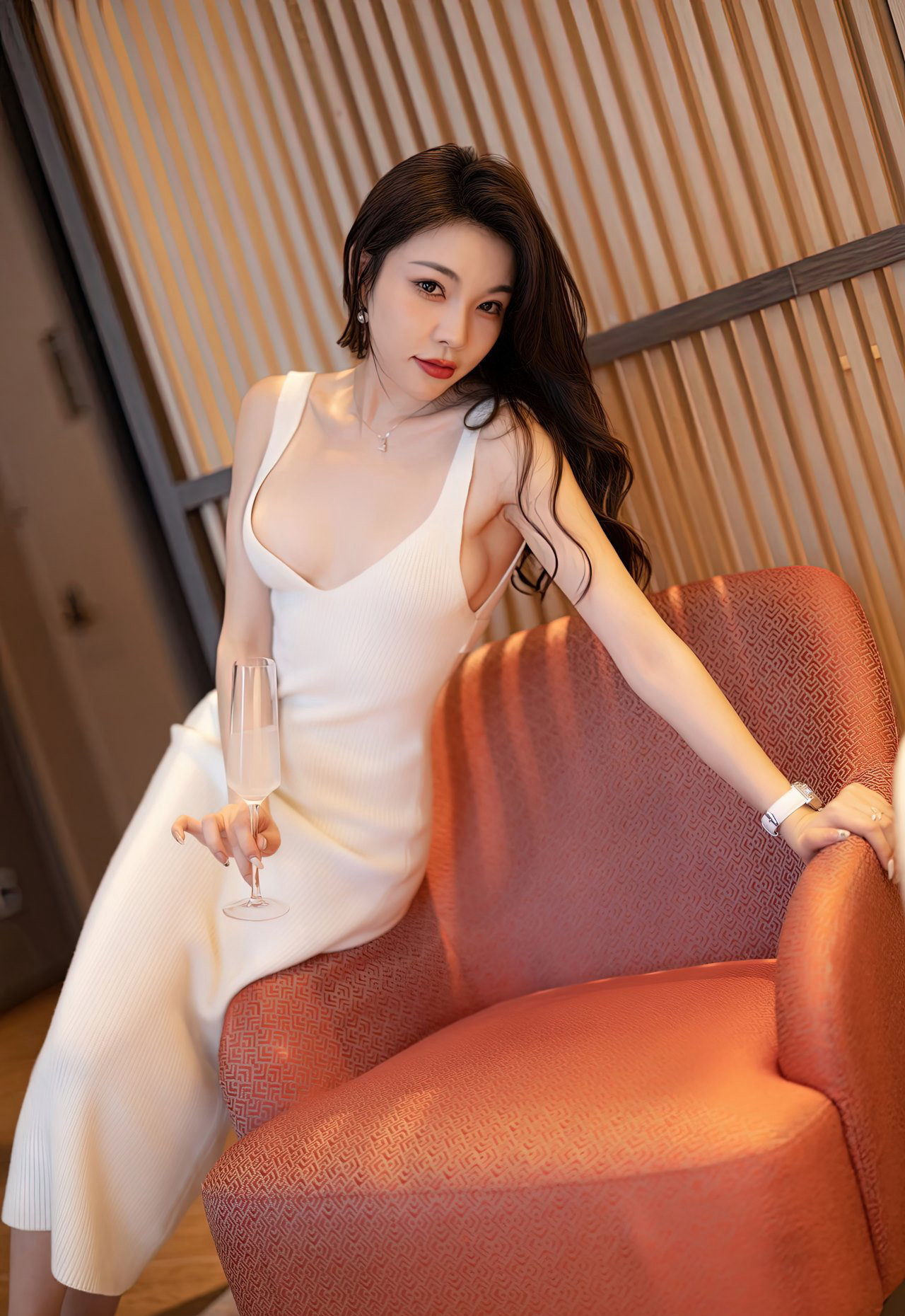 丰满白皙乳9p肉丝袜美腿丝袜无内美妇诱惑