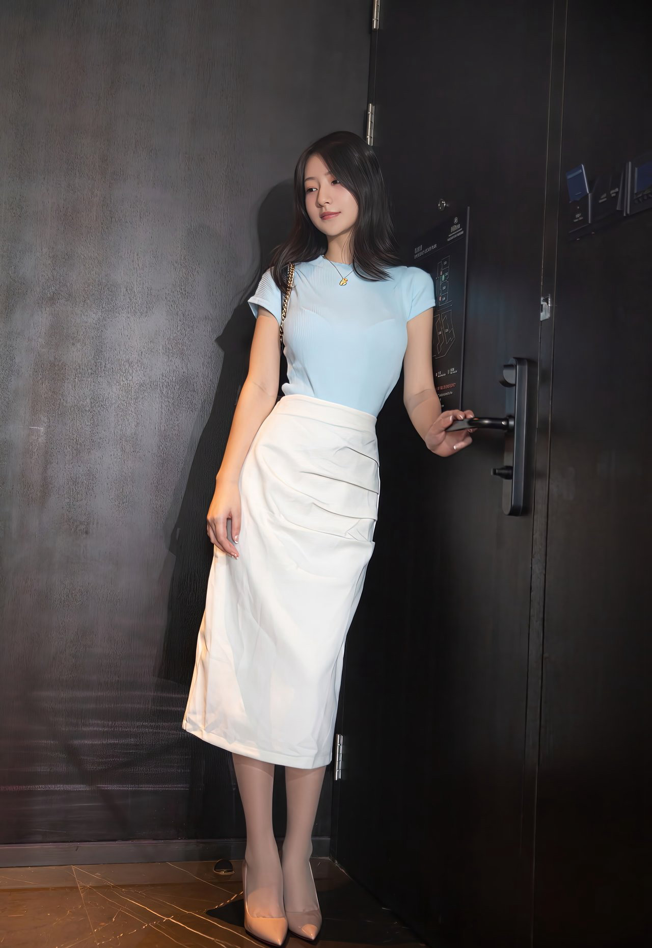 特级西西人体444www高清大胆肉丝袜mm131美女图片大全