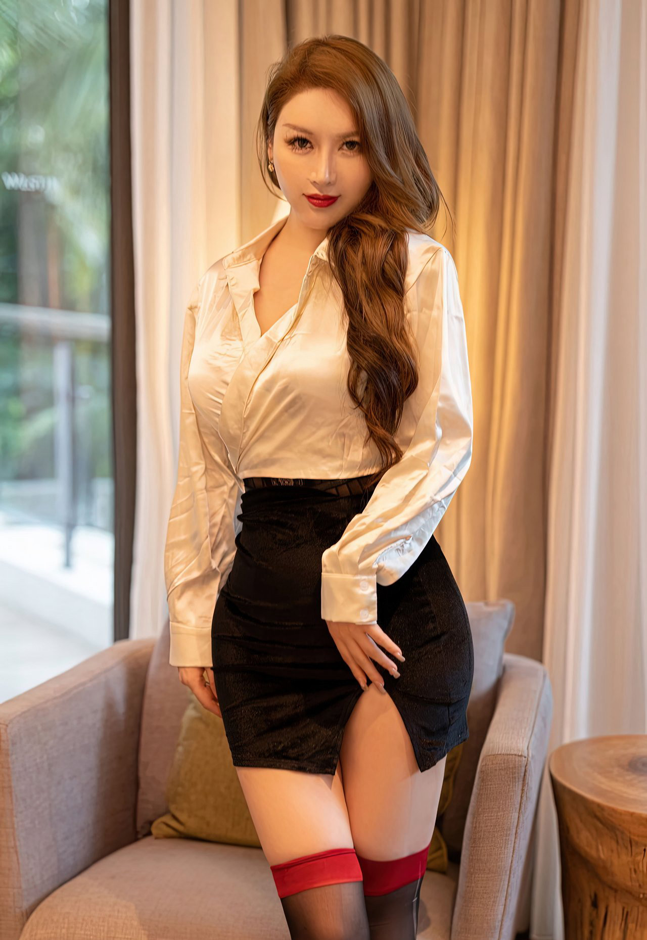 极致丰满美女美臀尤妮丝性感丁字裤美女丝袜秘书