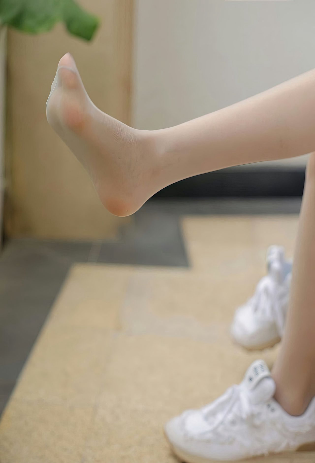 美女mm131爽爽爽gif动态图性感白丝学生装诱惑图片