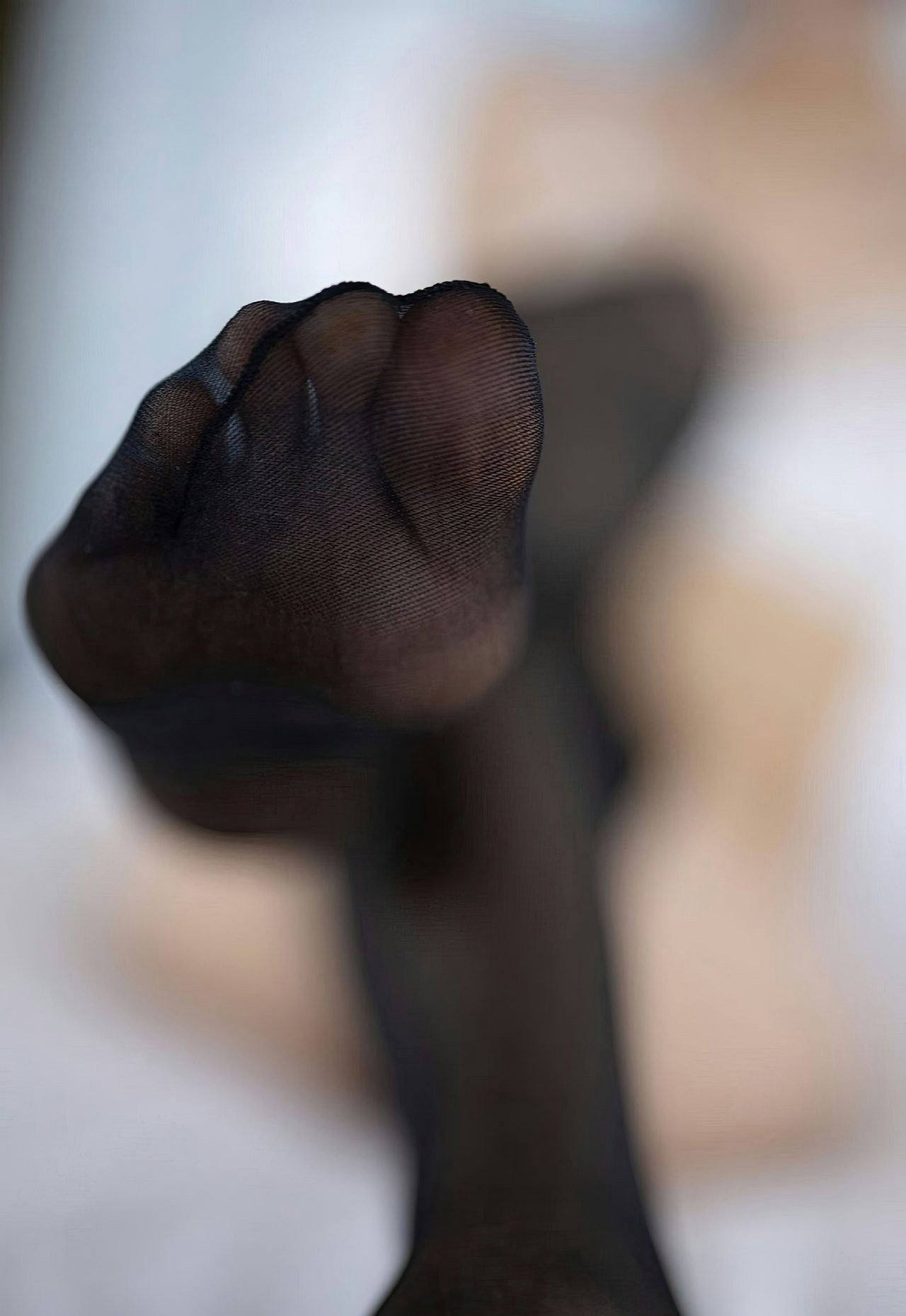 性感眼镜女秘书风骚黑丝无内大胸大乳mm美女图片