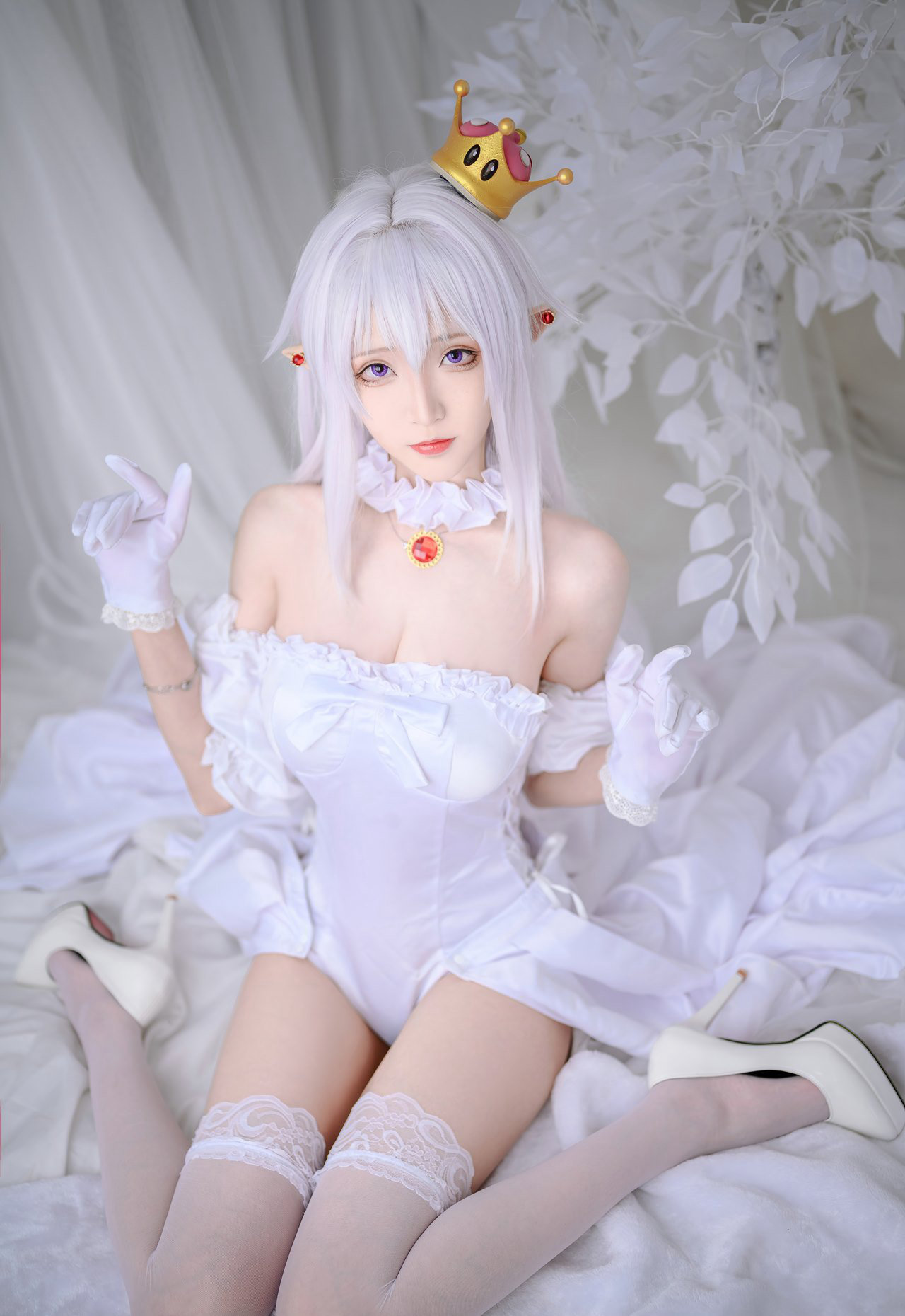 cos美女青青子极品白丝美腿玉足丝袜美图动漫美女无遮挡