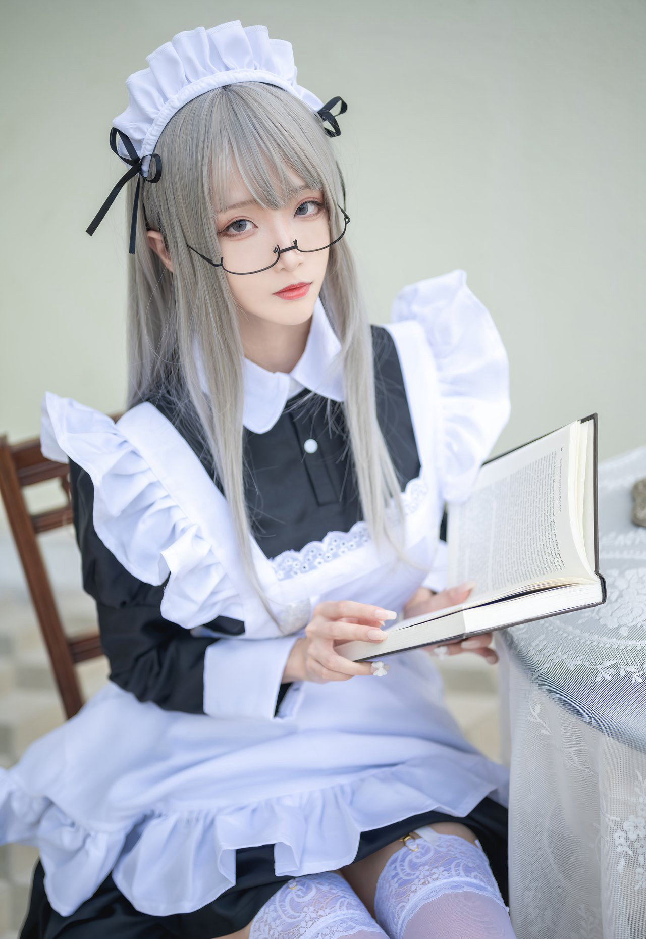 极品cosplay护士装大尺度白丝美腿玉足全棵女性艺术写真