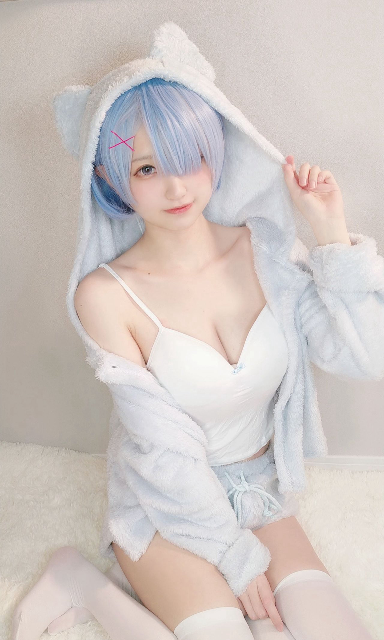 桜桃喵可爱白丝袜写真集cosplay大尺度高清落体美女