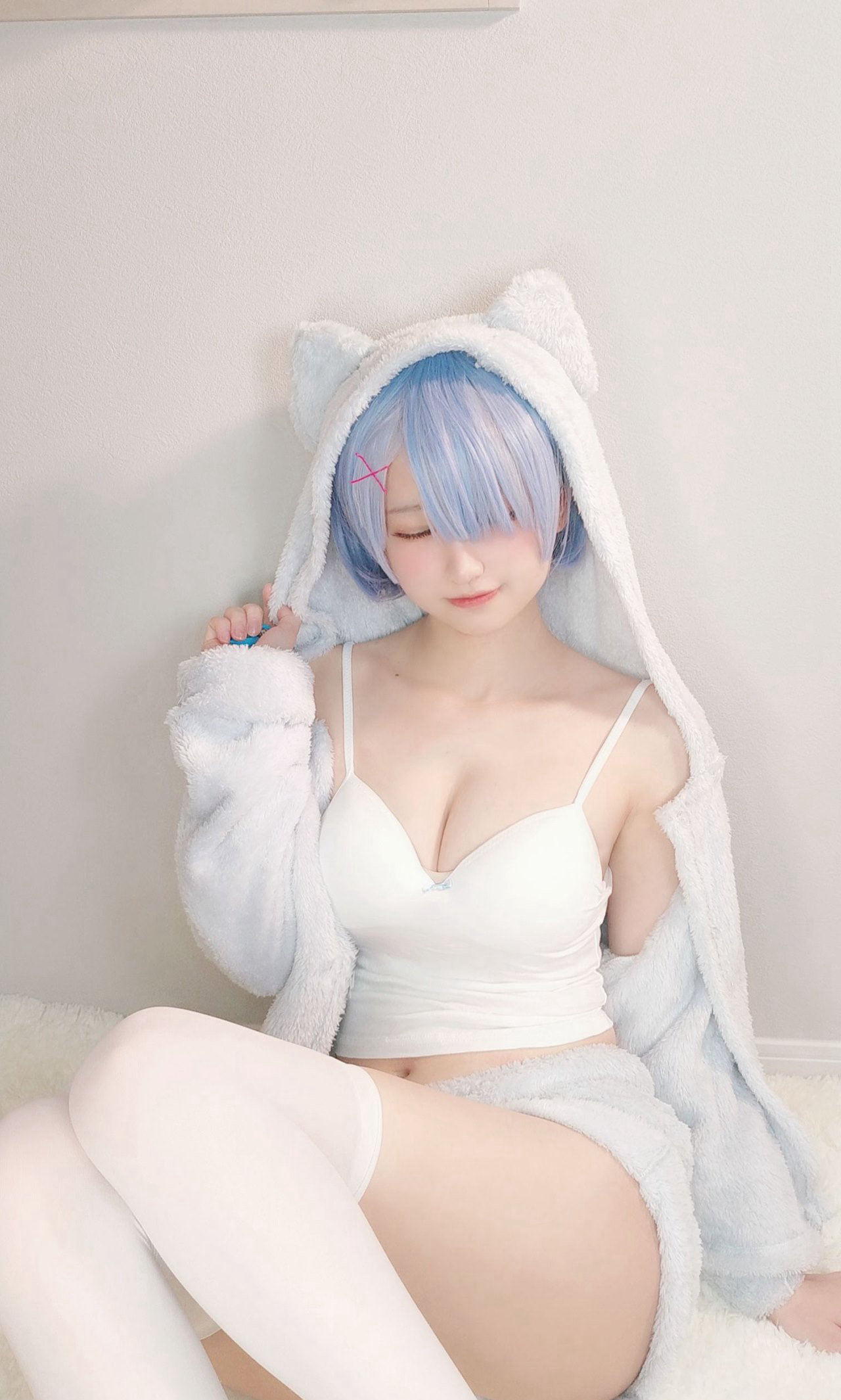 桜桃喵可爱白丝袜写真集cosplay大尺度高清落体美女