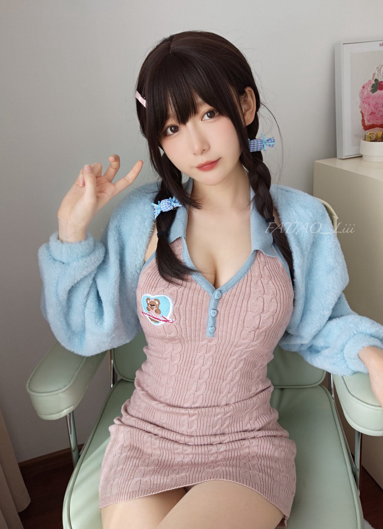 迷之呆梨极品玉足白丝袜黑丝丁字裤诱惑高翘臀丰满大臀