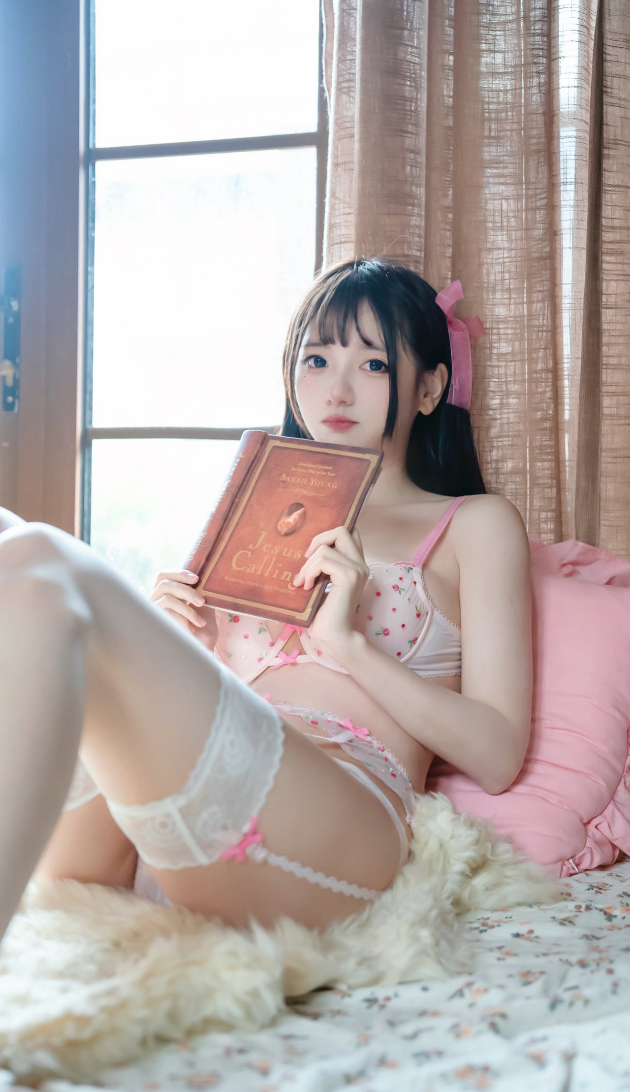 白丝吊带美女131闺房性感美女私密部位无遮挡写真