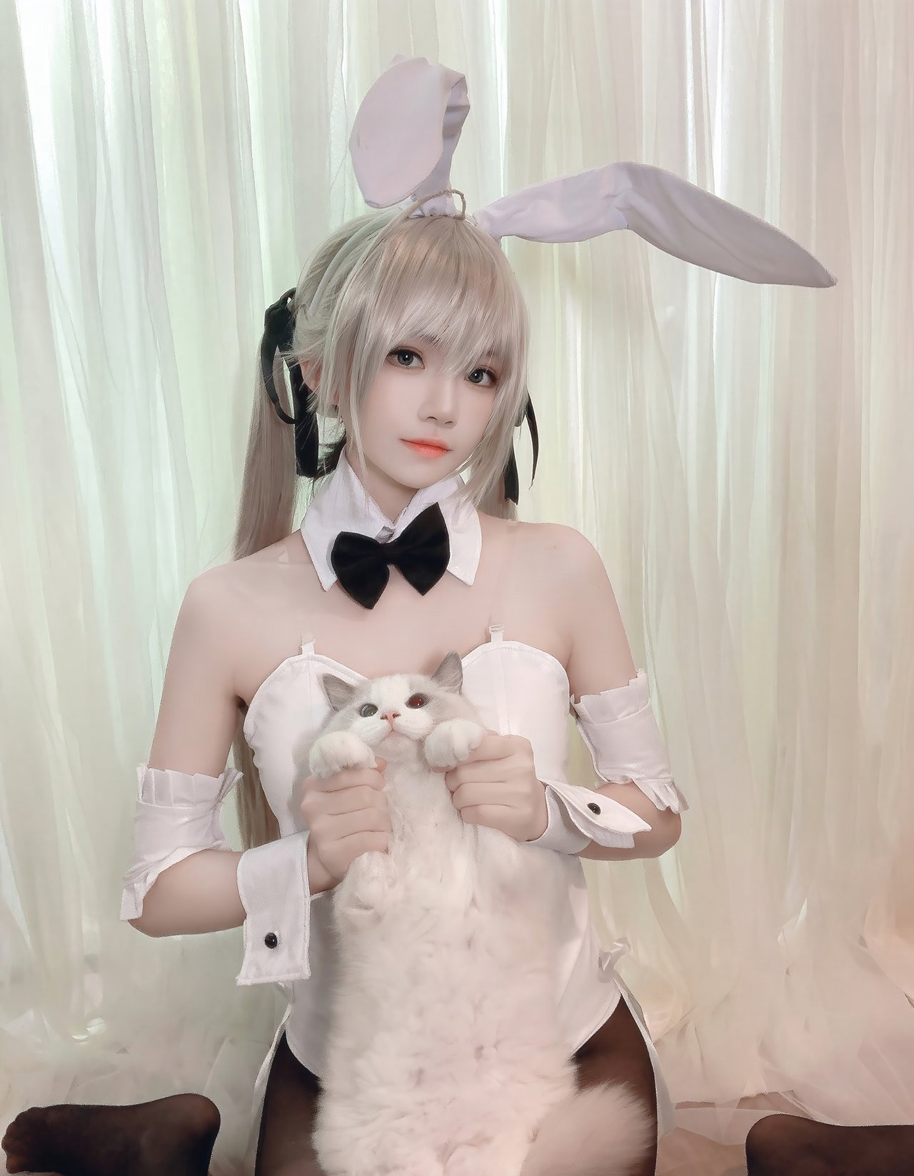 cosplay写真桜桃喵极品美女短裙制服丝袜美腿照