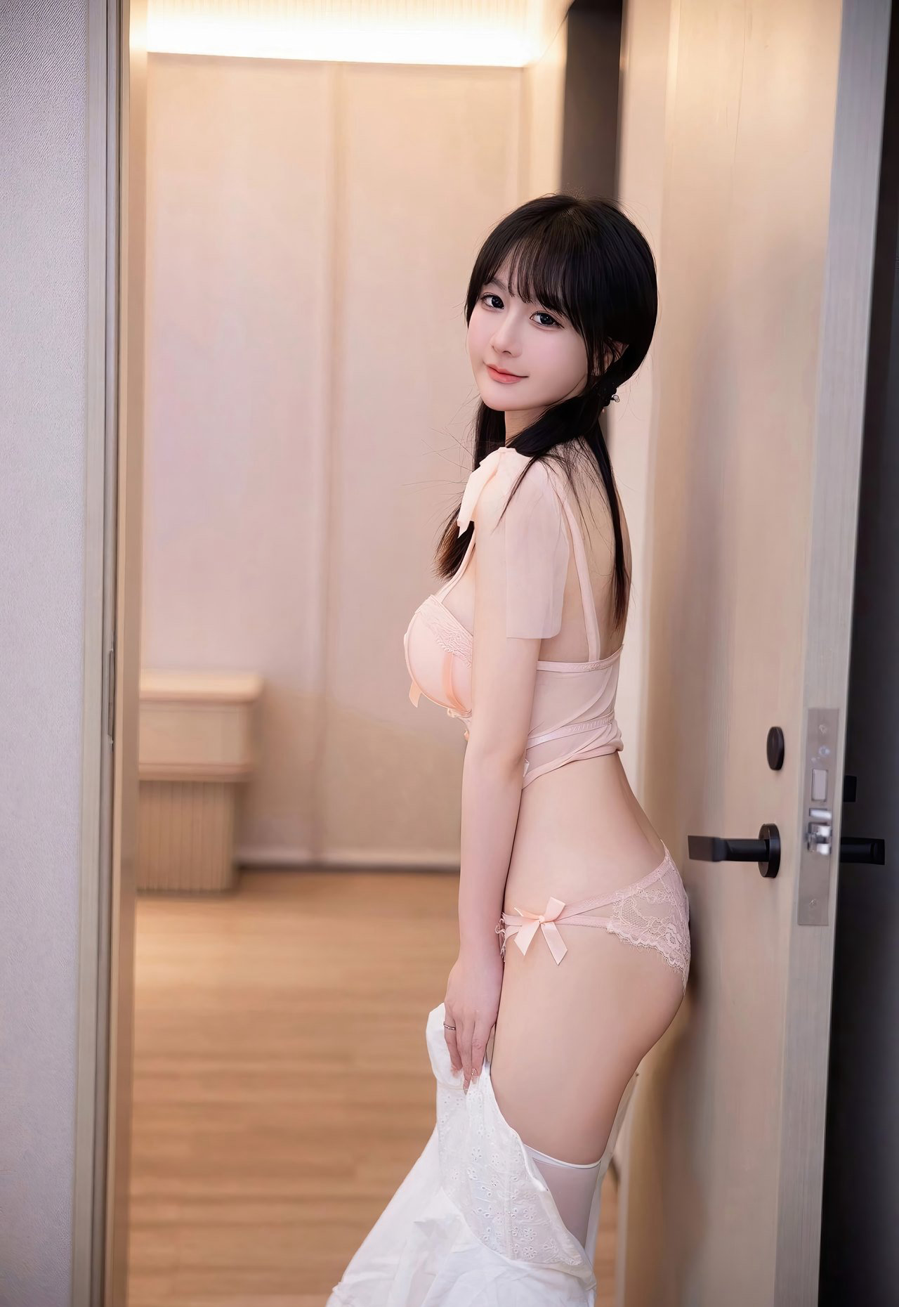 白丝可爱系美女cosplay大尺度床上风骚丝袜翘臀无内诱惑组图