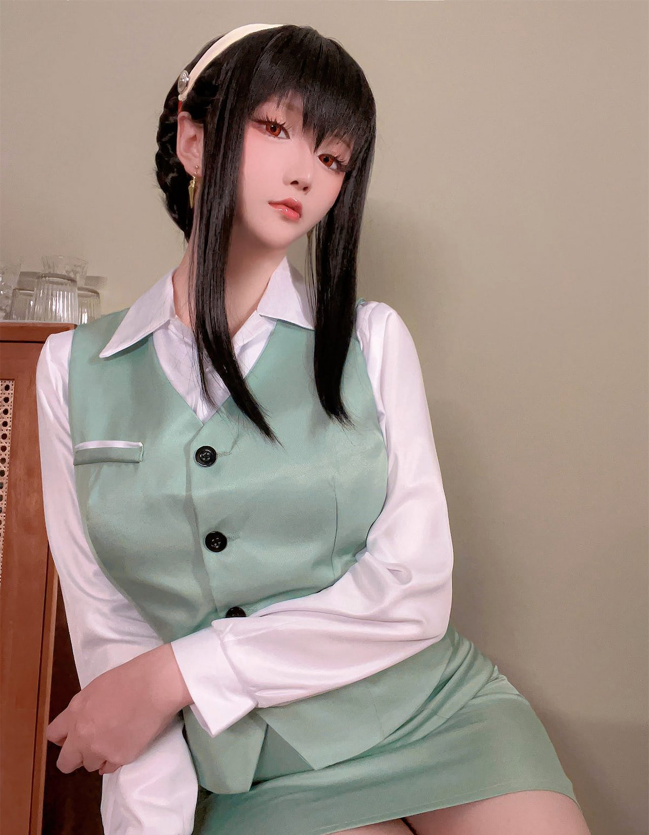 星之迟迟性感制服cosplay性感美臀丁字裤动漫美女写真
