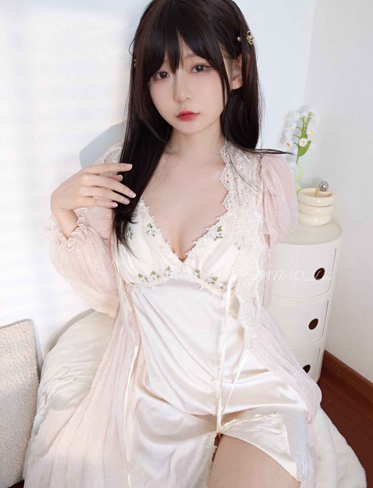 迷之呆梨性感网袜cosplay大尺度动漫美女写真