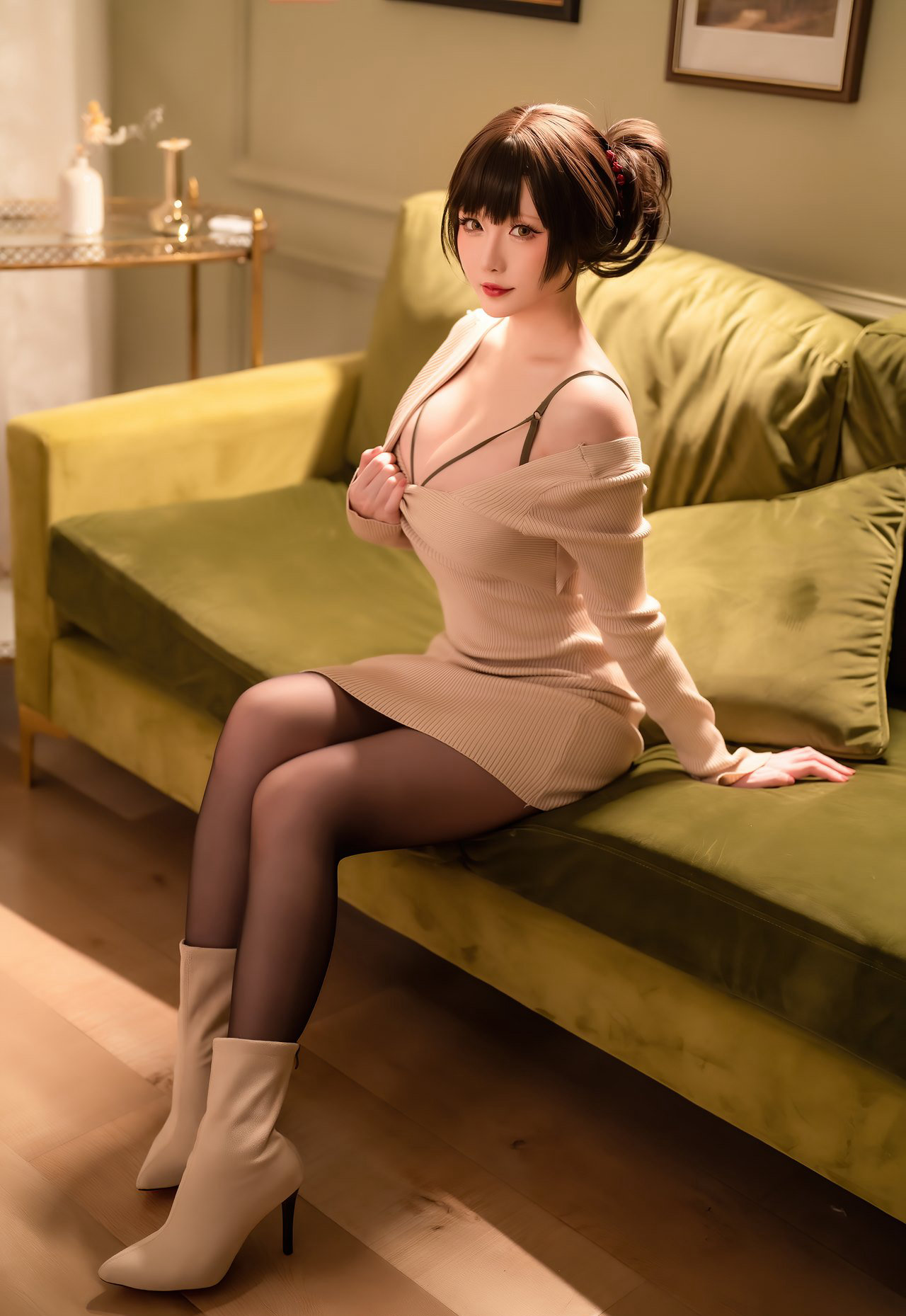 星之迟迟性感黑丝丰满大胸诱惑白嫩皮肤大尺度cosplay写真