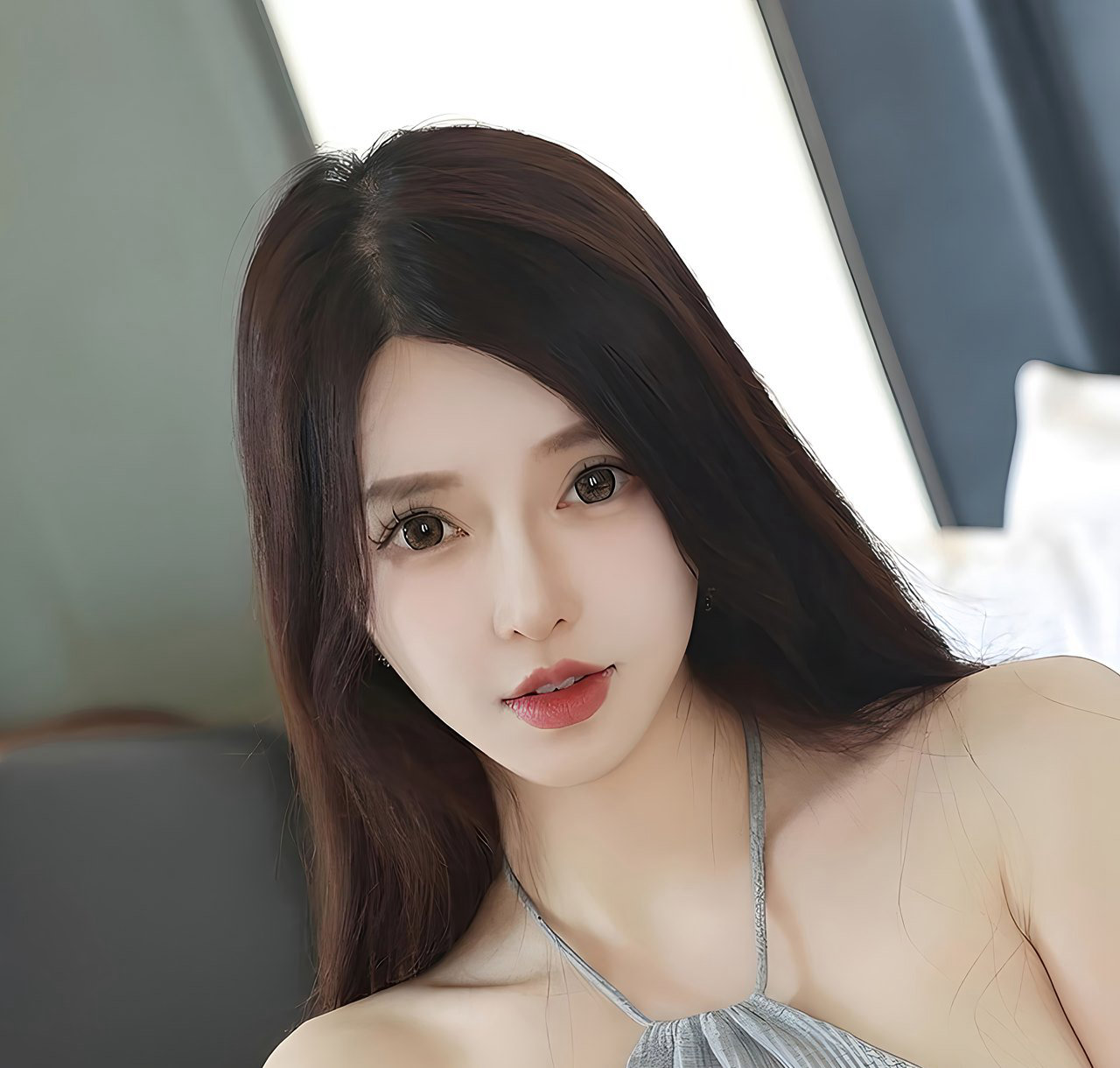 性感灰丝美少妇丁字裤白嫩美臀诱惑美腿玉足高清图