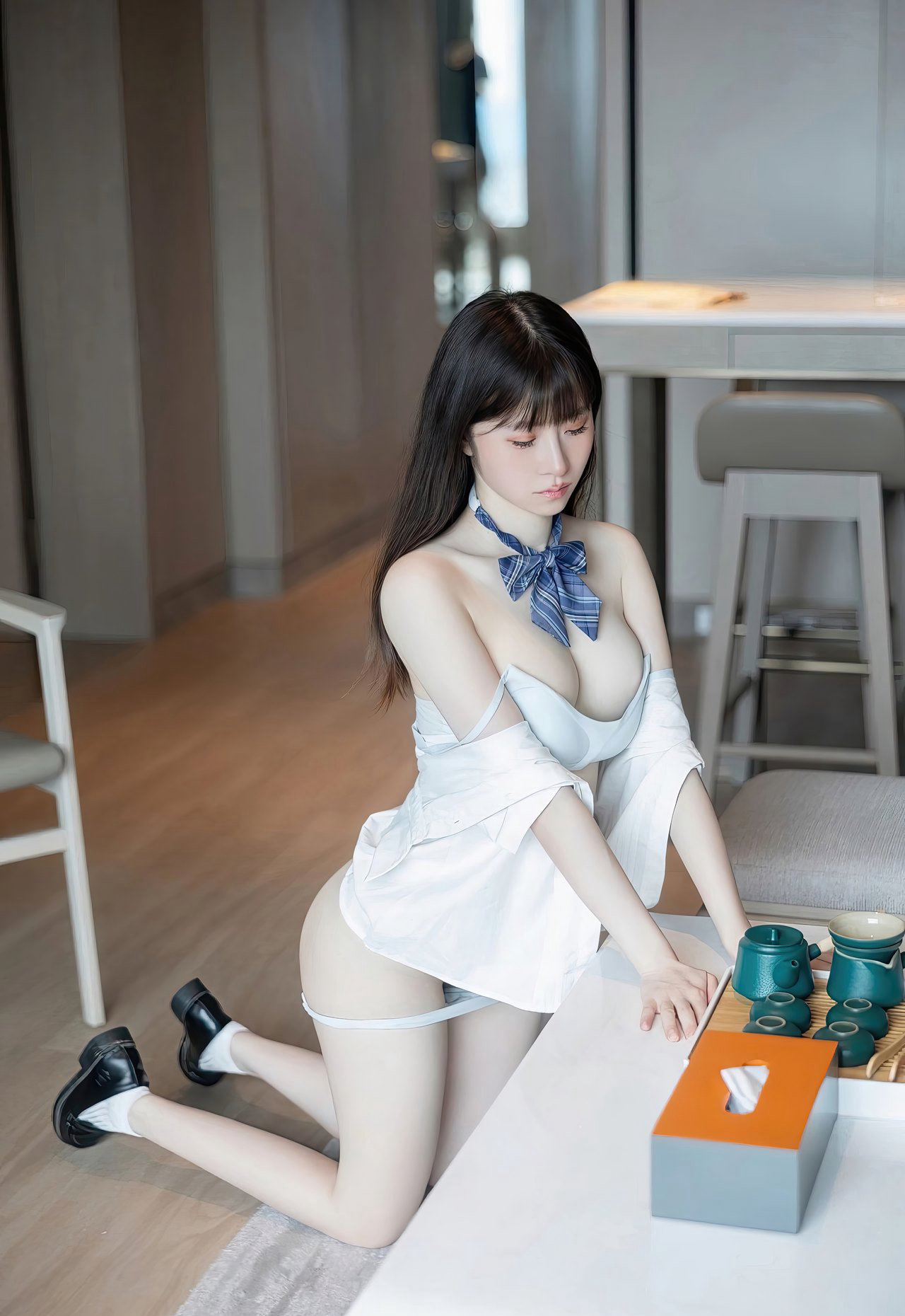 林悠悠白丝JK性感cosplay大尺度白嫩皮肤诱惑套图