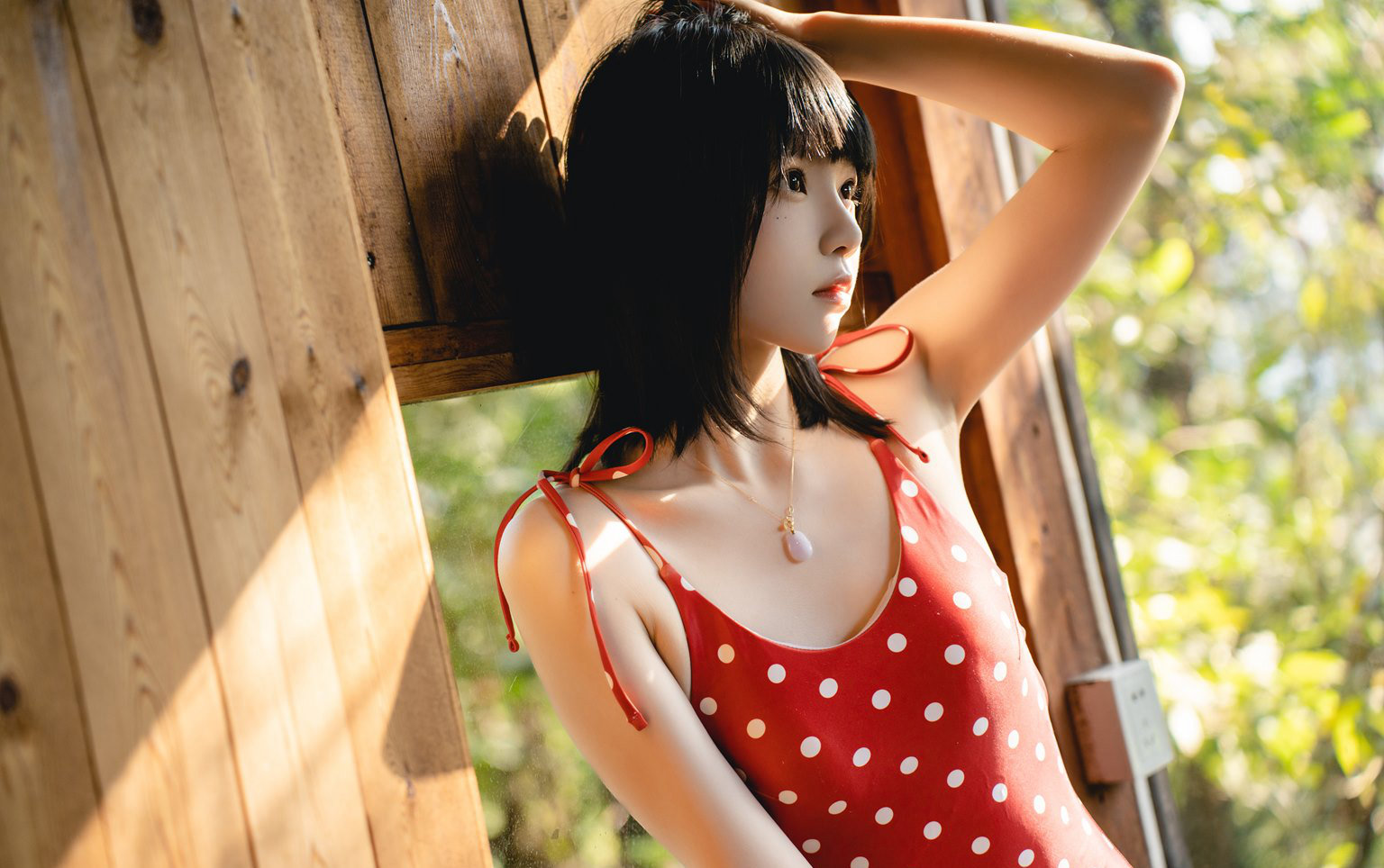 桜桃喵性感泳衣cosplay超污大尺度性感裸背极品美腿写真