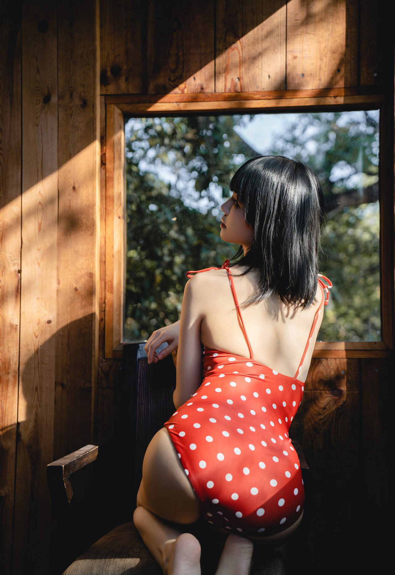 桜桃喵性感泳衣cosplay超污大尺度性感裸背极品美腿写真