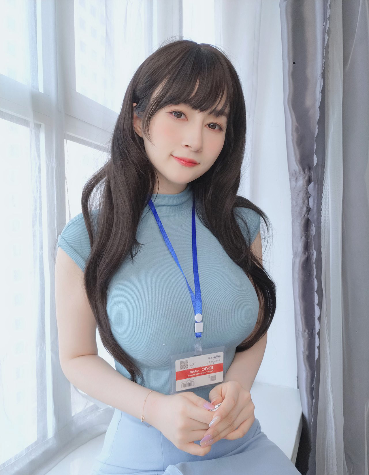 白银81极品白丝性感微胖美臀丁字裤妹子cosplay高清套图
