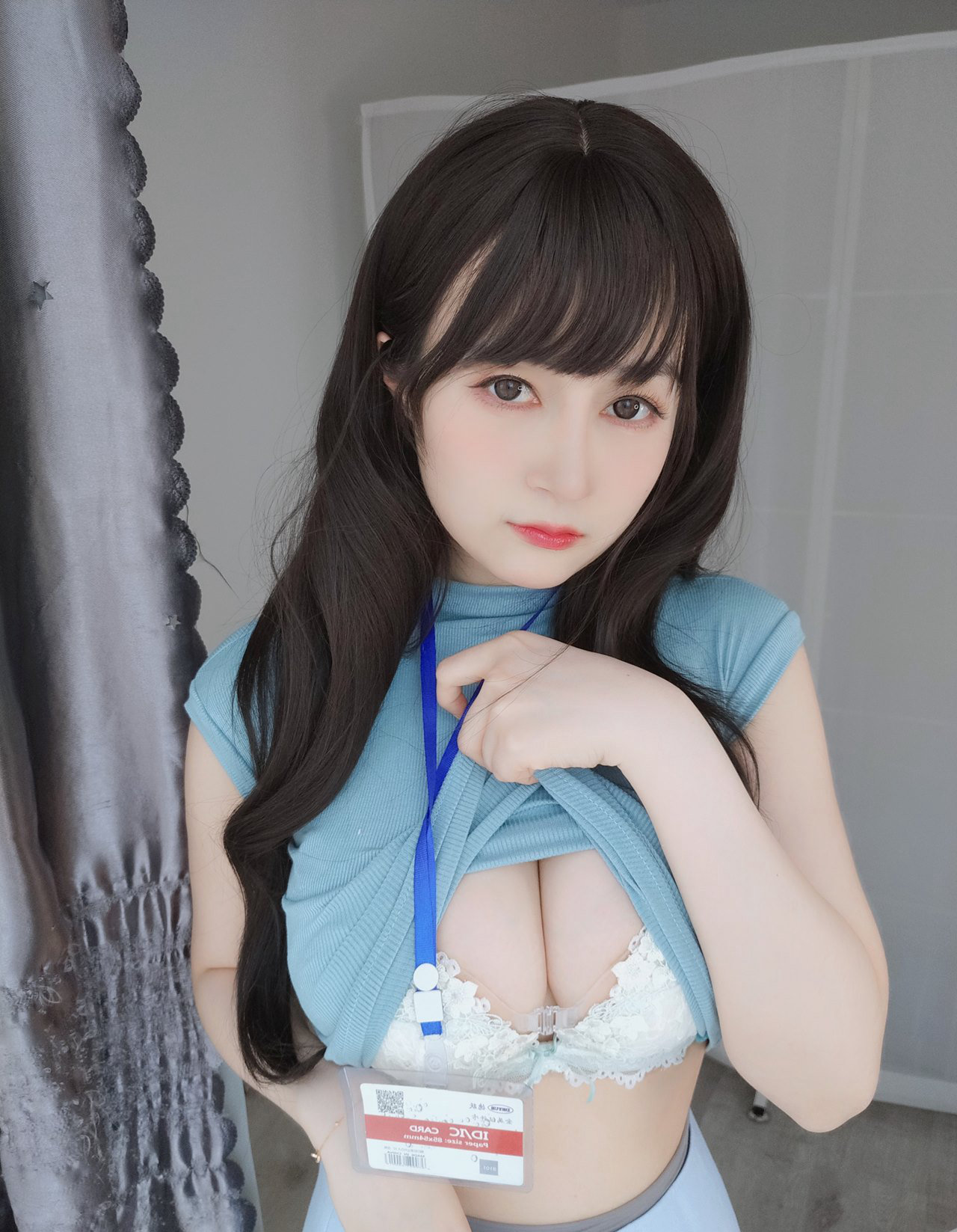 白银81极品白丝性感微胖美臀丁字裤妹子cosplay高清套图