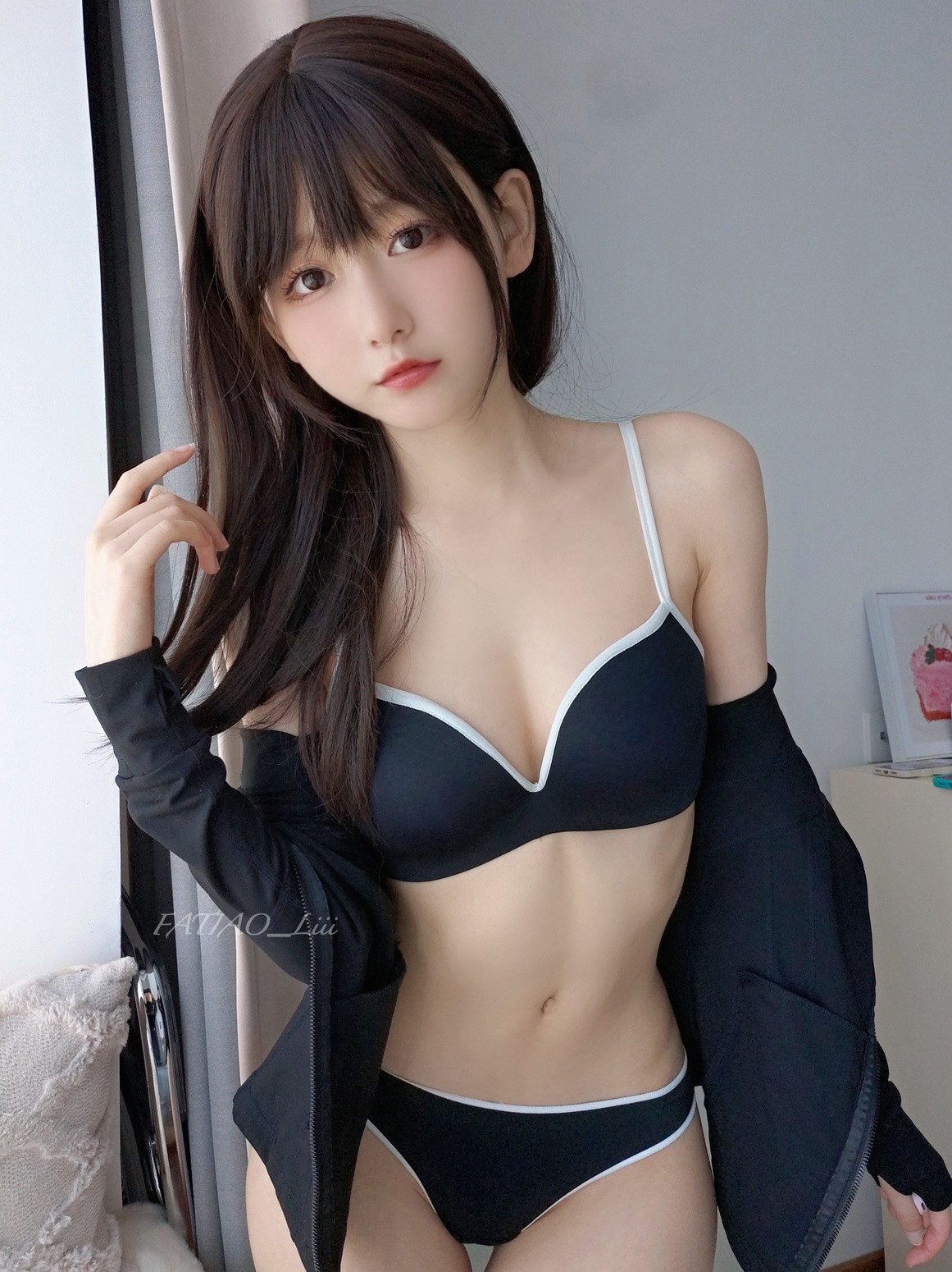 迷之呆梨2023性感丁字裤美臀cosplay极品女仆白丝无内写真