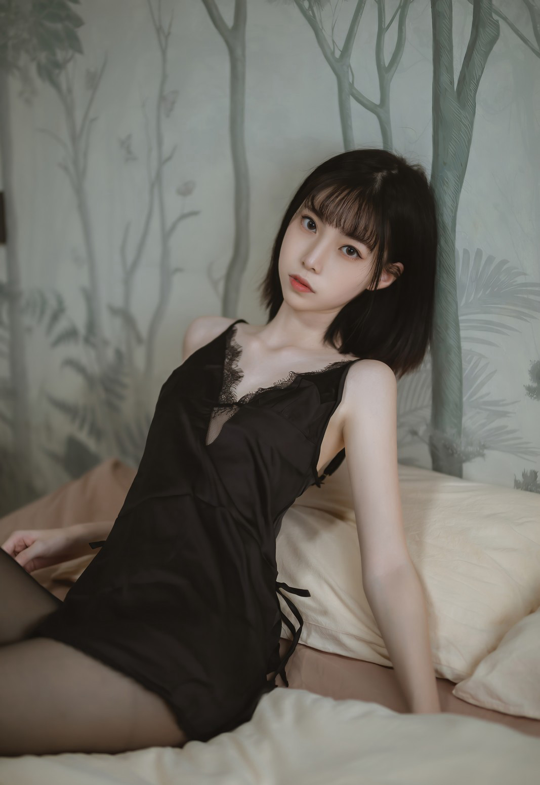 许岚极品美腿黑丝无内性感cosplay大尺度套图