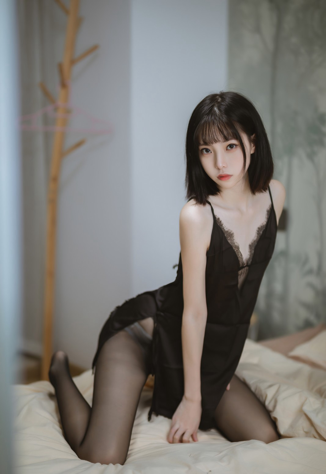 许岚极品美腿黑丝无内性感cosplay大尺度套图